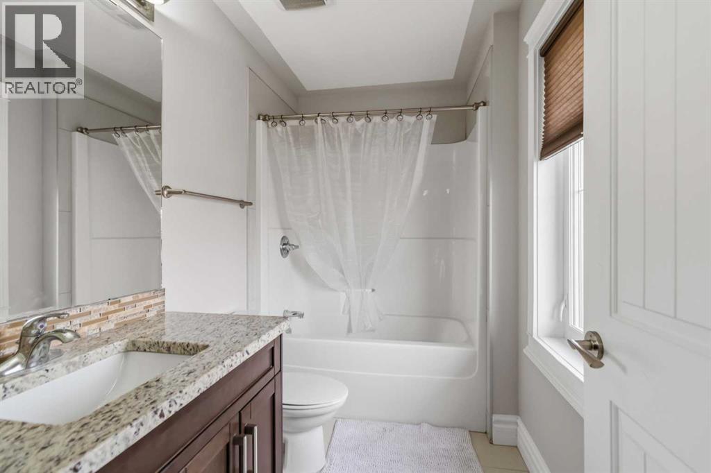ensuite bath primary