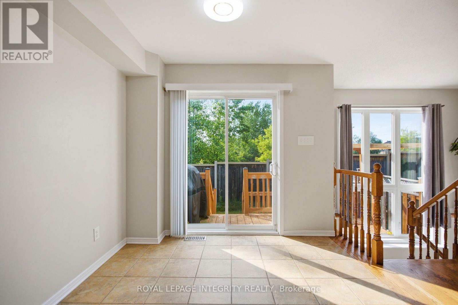 3 Bed, 3 Bath House for Rent in Ottawa – 354 ROLLING MEADOW CRESCENT, Ottawa – MLS# X13442142 - Image 12