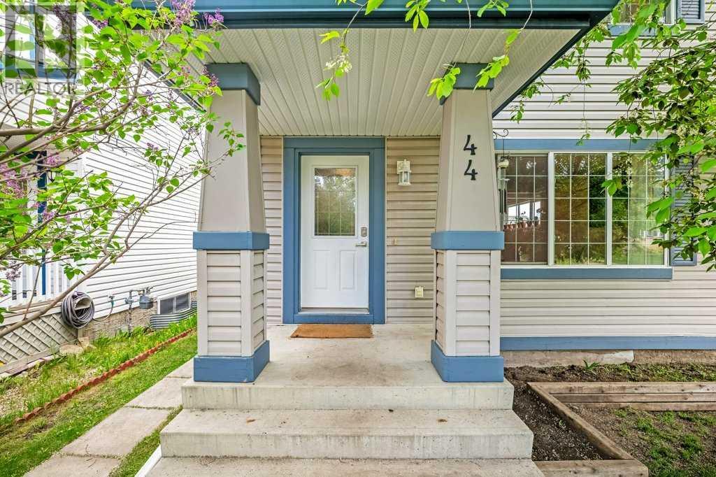 44 Everridge Way SW - photo 2