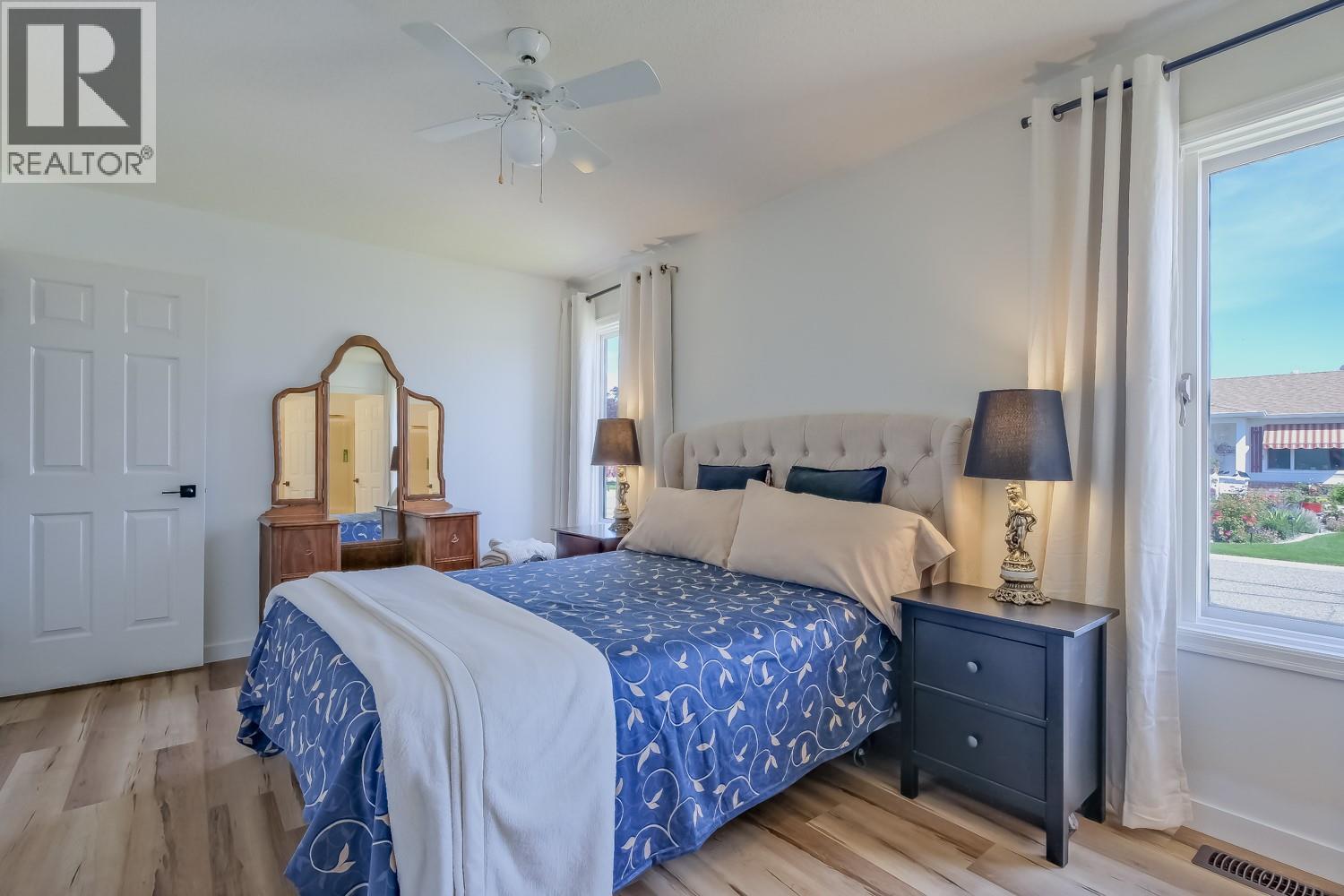 527 1255 Raymer Avenue, Kelowna
