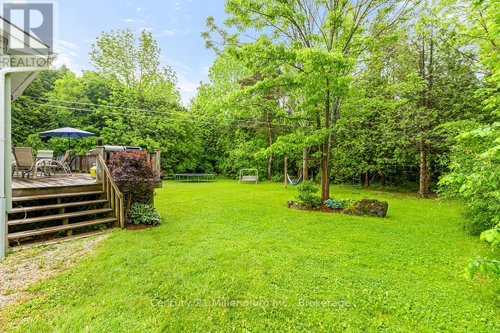 245650 22 SIDE ROAD - 40
