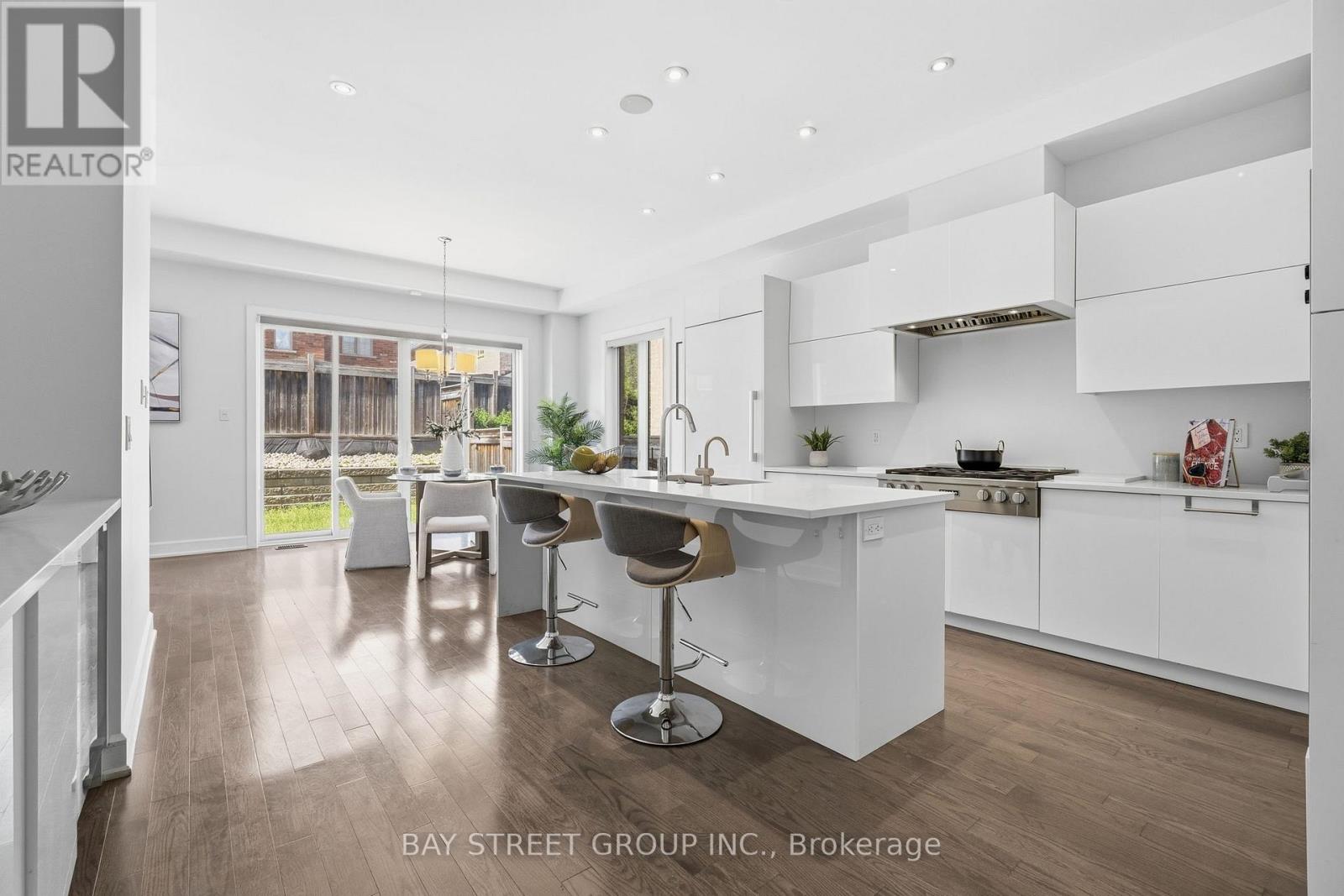 16 FARRELL ROAD - 11