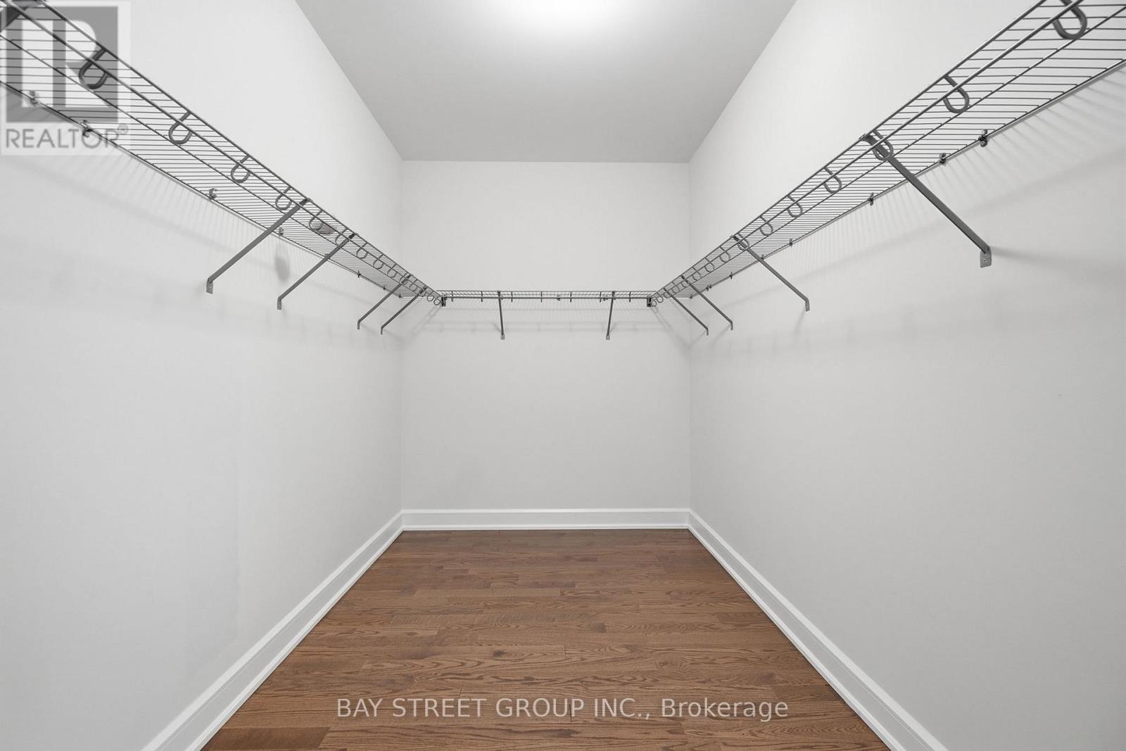 16 FARRELL ROAD - 25