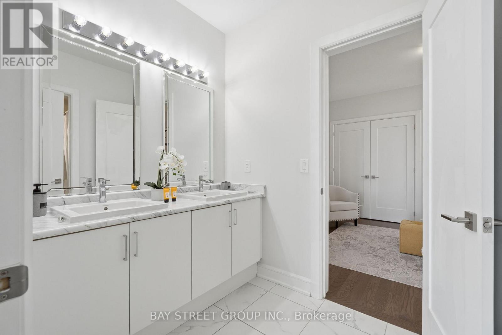 16 FARRELL ROAD - 29