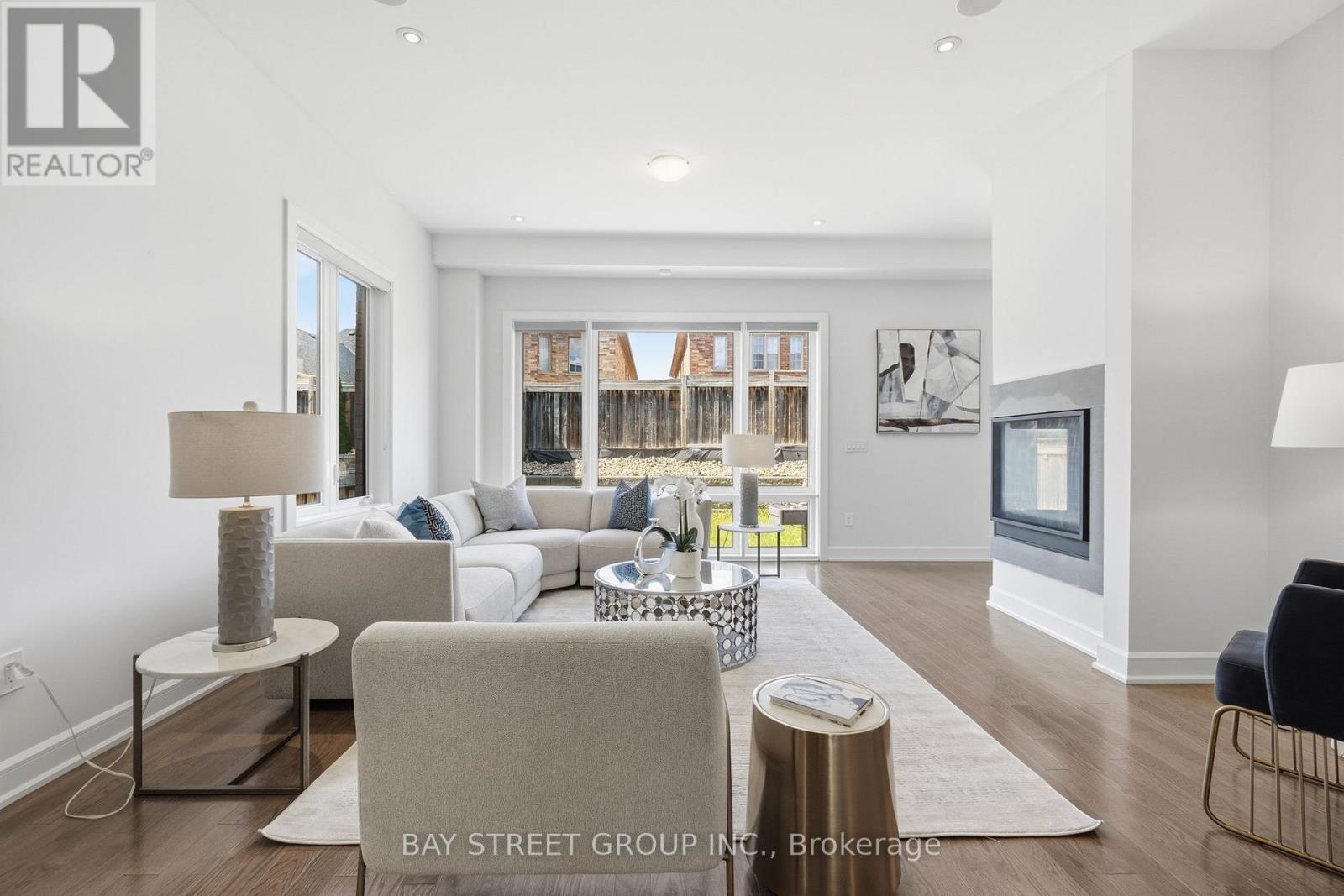 16 FARRELL ROAD - 9