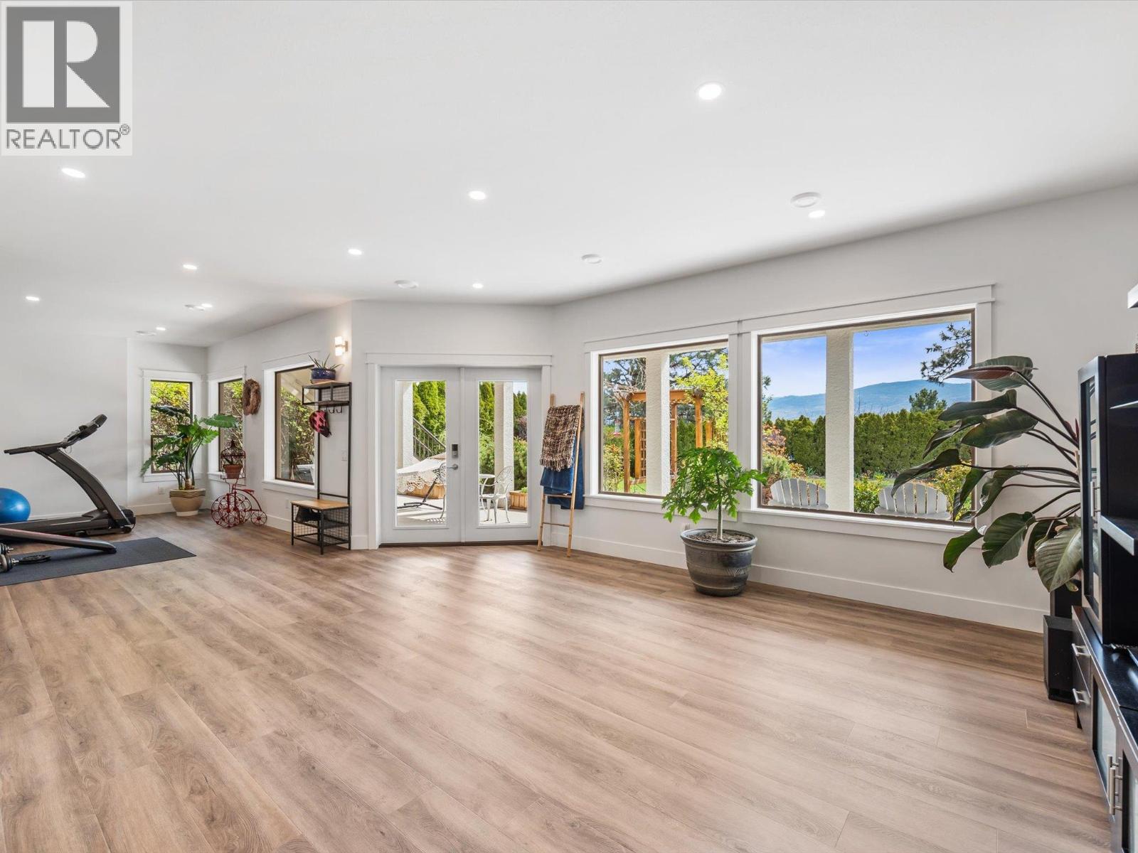  1653 Braeburn Court, West Kelowna