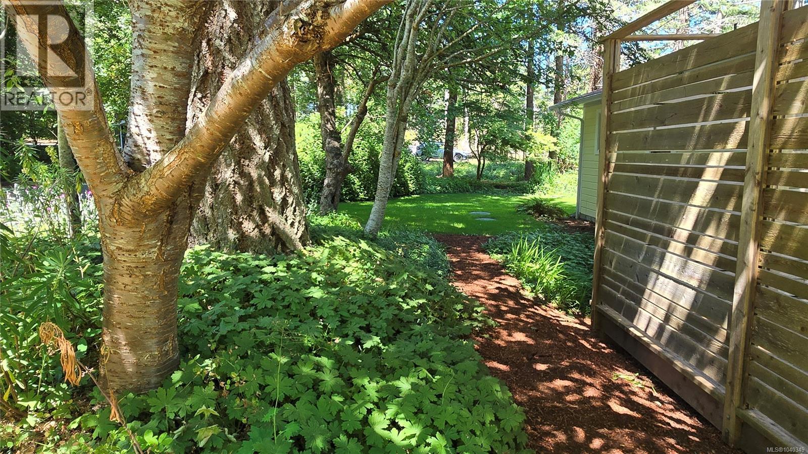 3185 Silva Bay Rd - 25