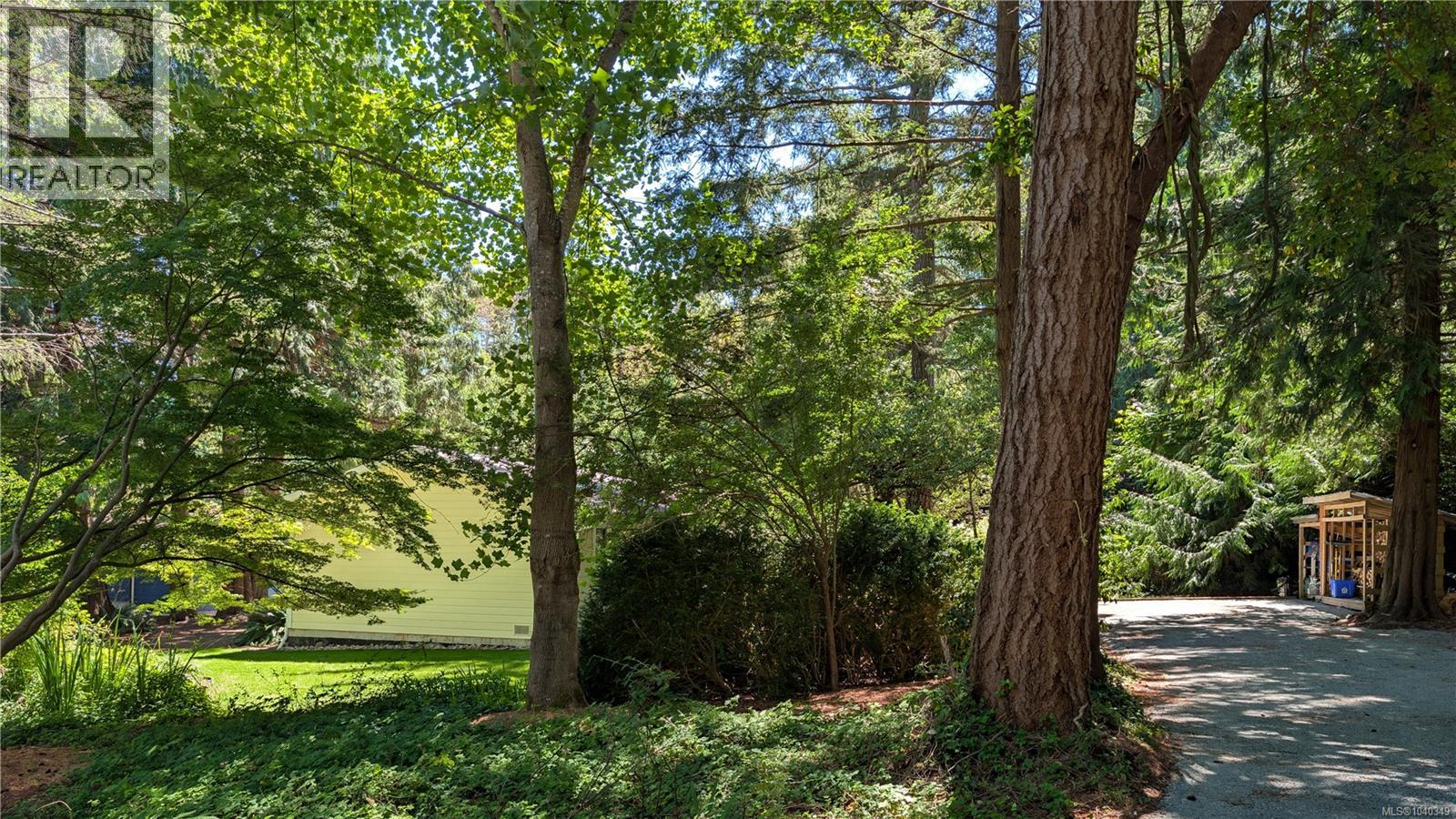 3185 Silva Bay Rd - 32