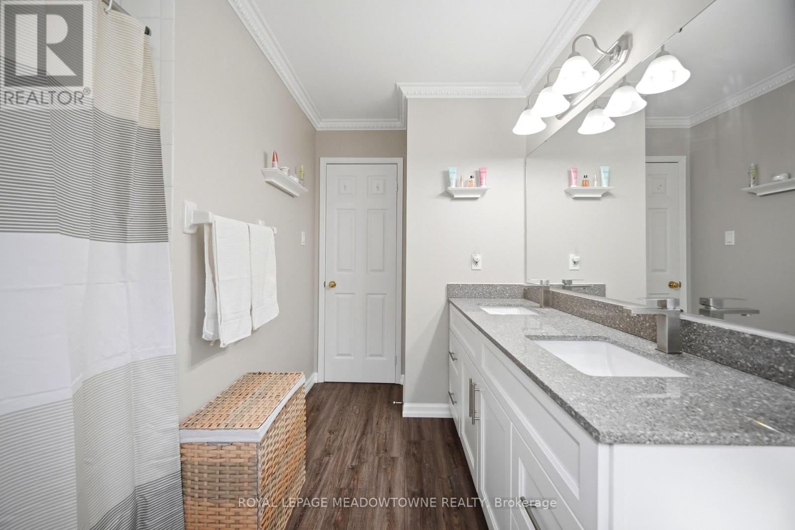 6240 SNOWFLAKE LANE - 32