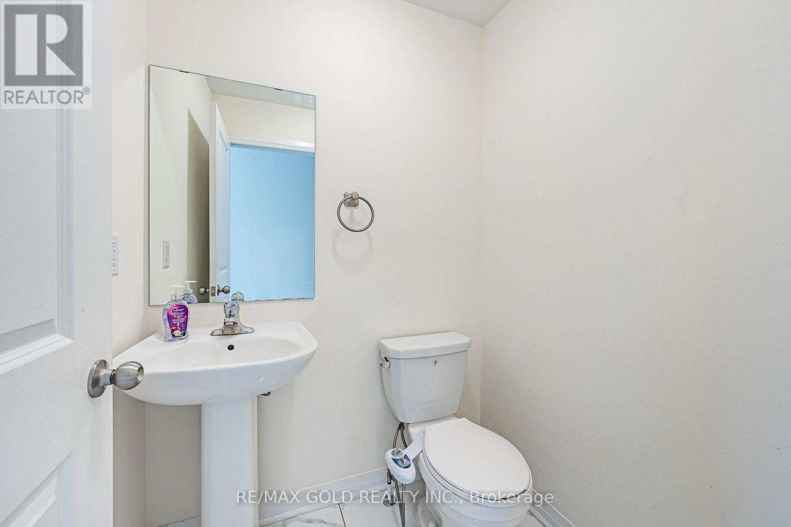 16 BRIXHAM LANE - 22