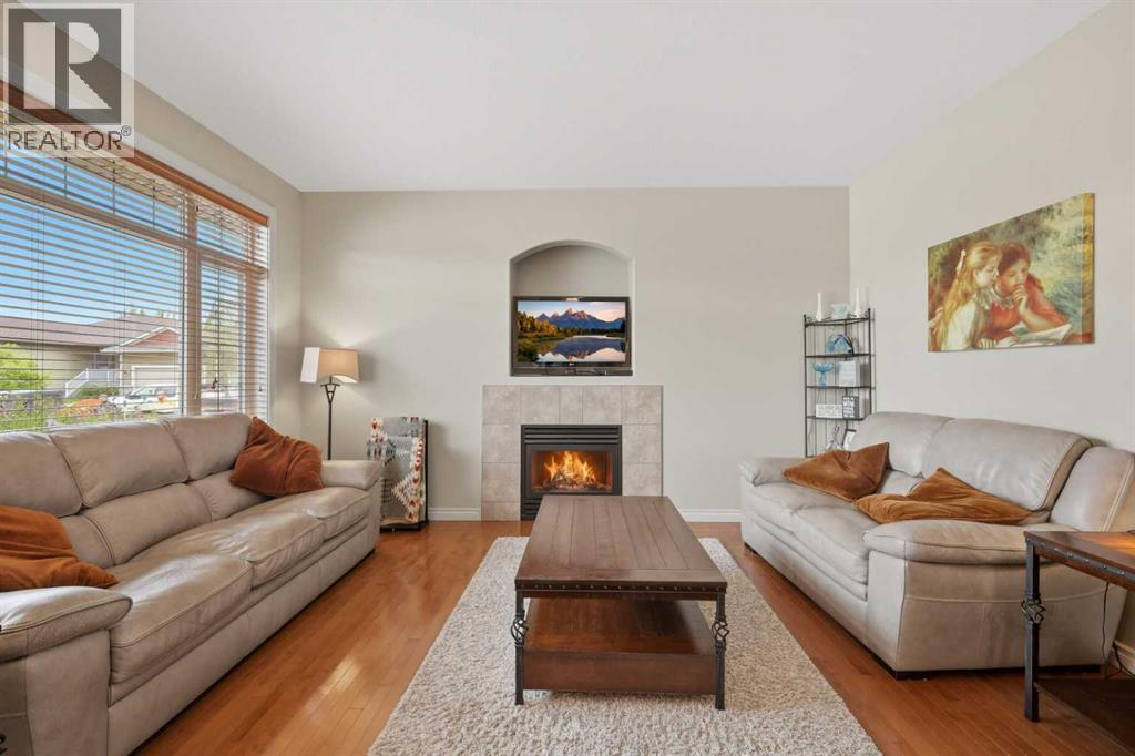 40 Emily Crescent - photo 4