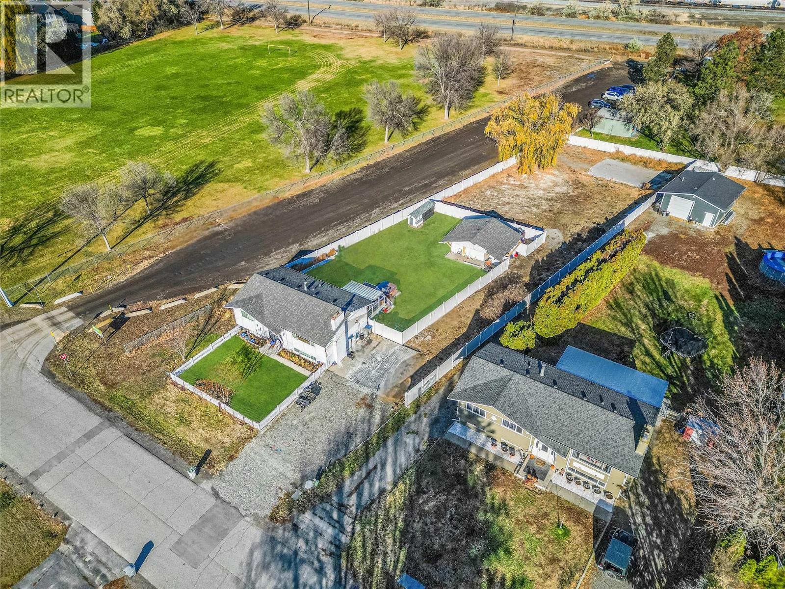  5764 TODD HILL Crescent, Kamloops