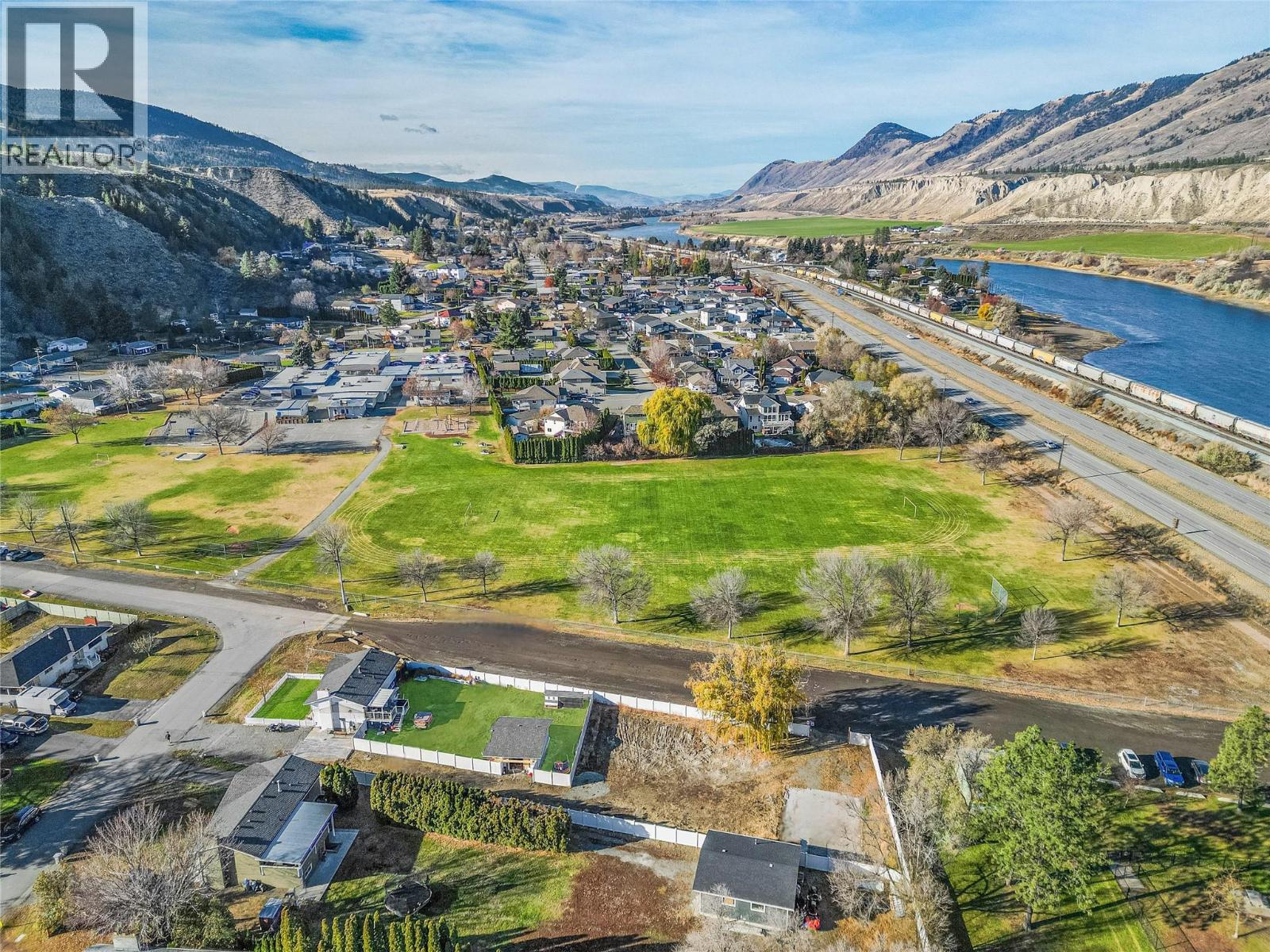  5764 TODD HILL Crescent, Kamloops
