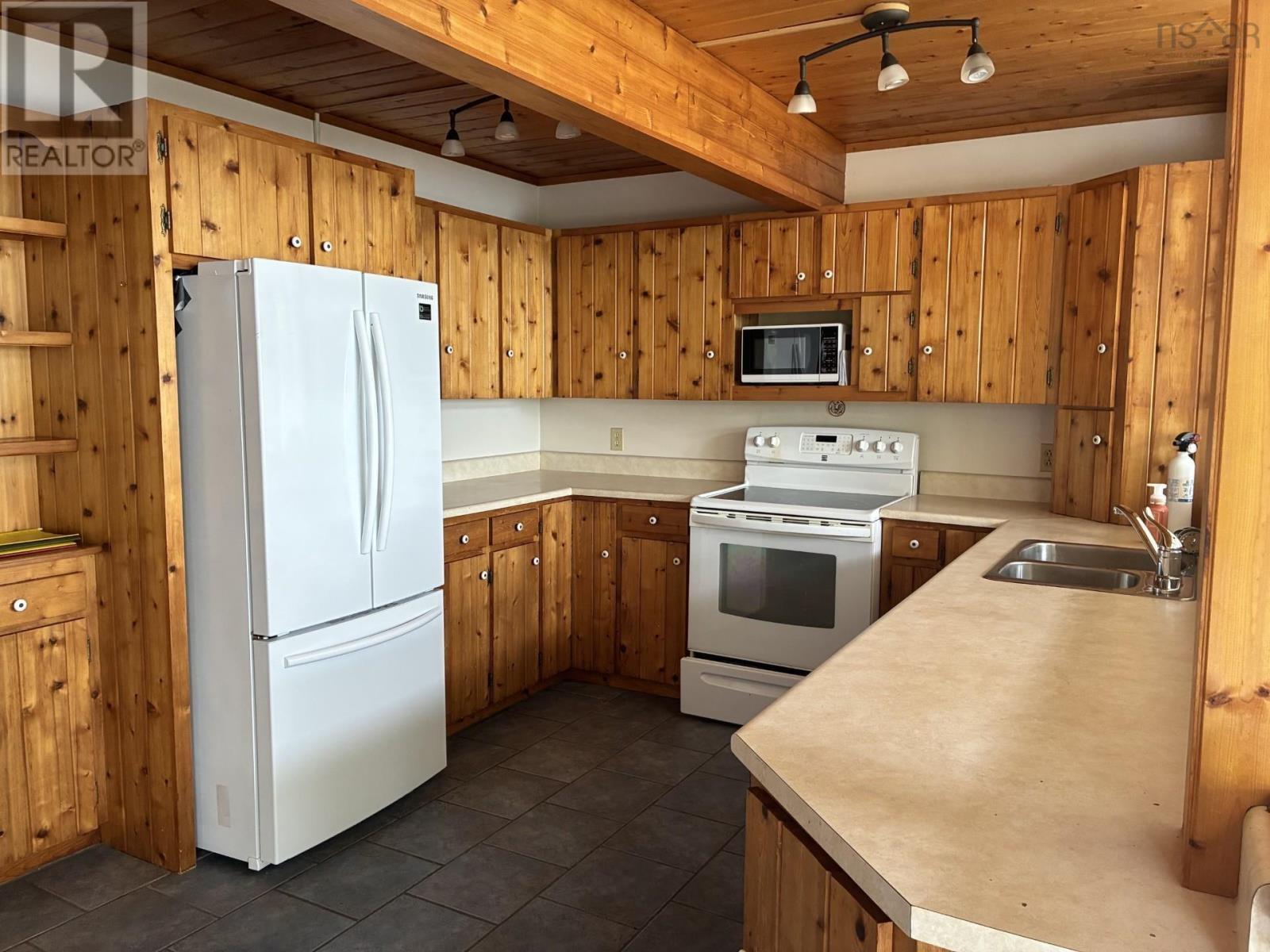 4030 Marble Mountain Road - 7