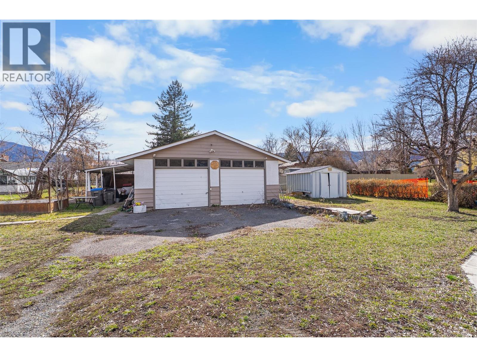 2498 Chapman Street, Merritt