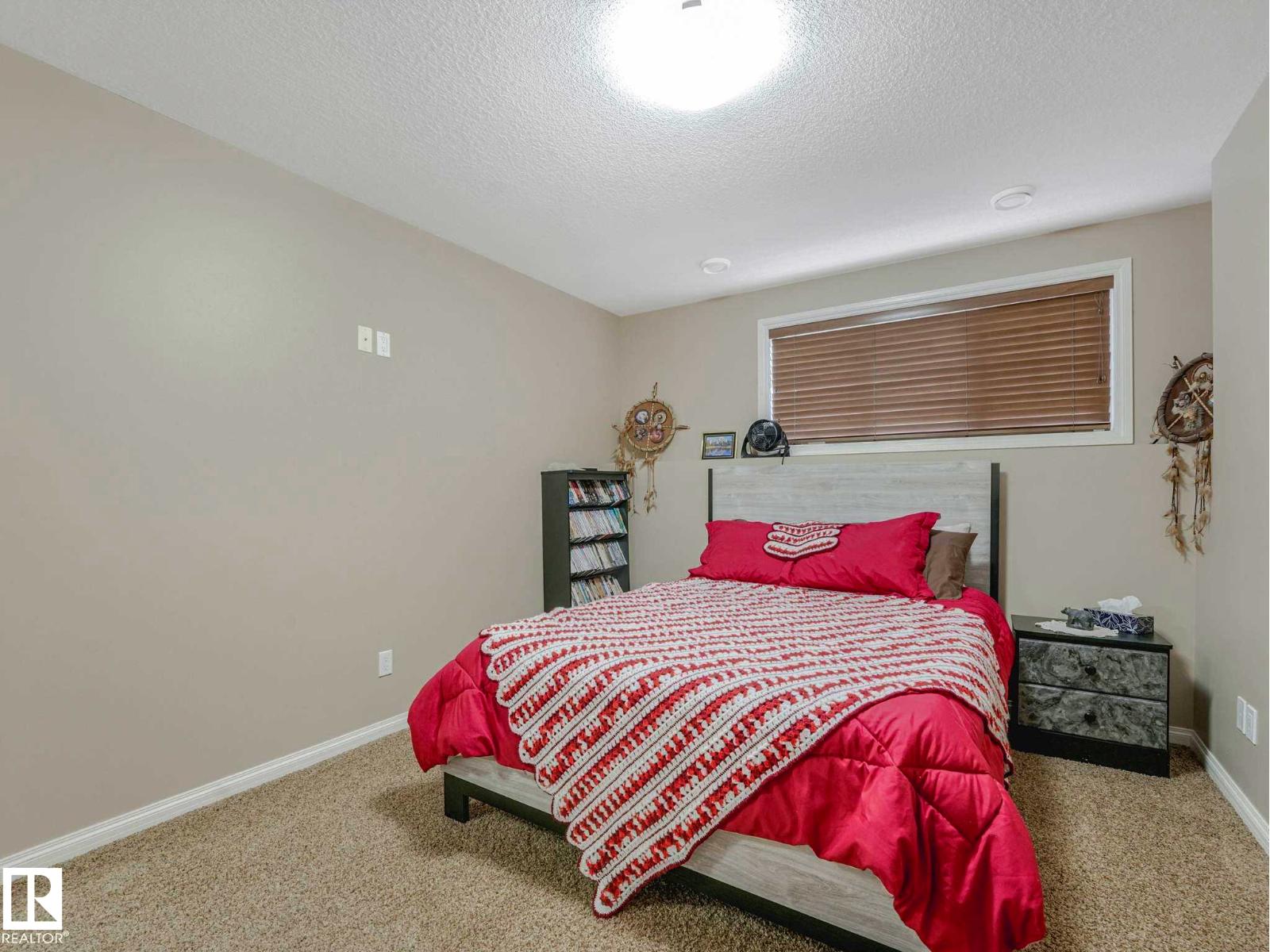 16 WADE AV — photo 40