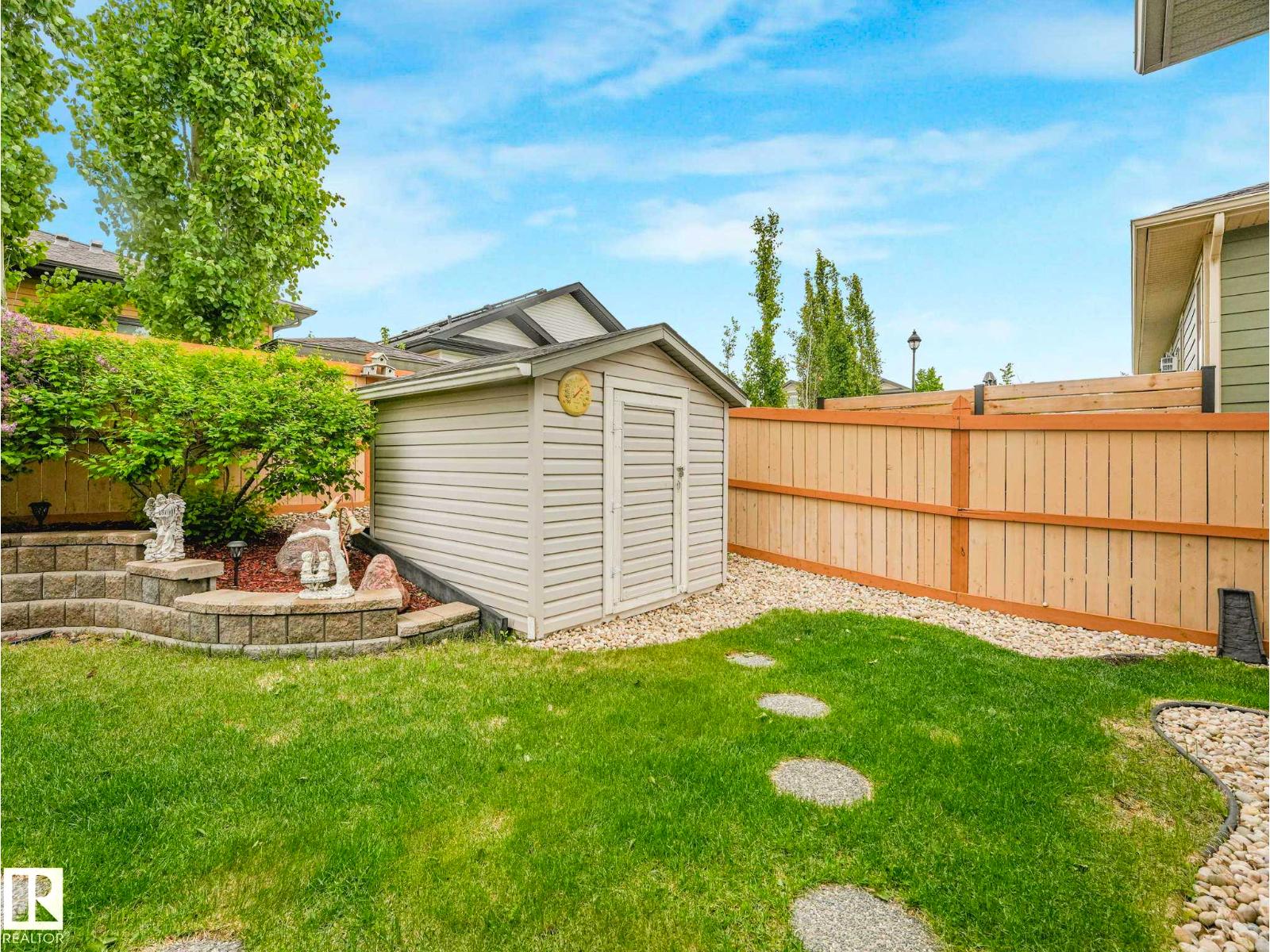 16 WADE AV — photo 58