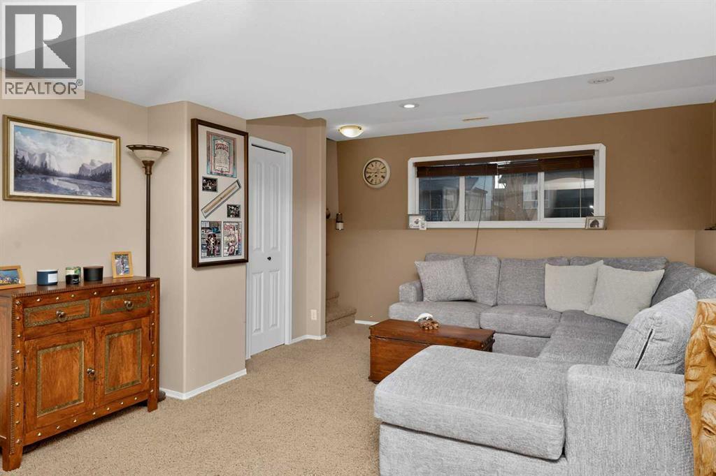 26 Lucky Place, Sylvan Lake