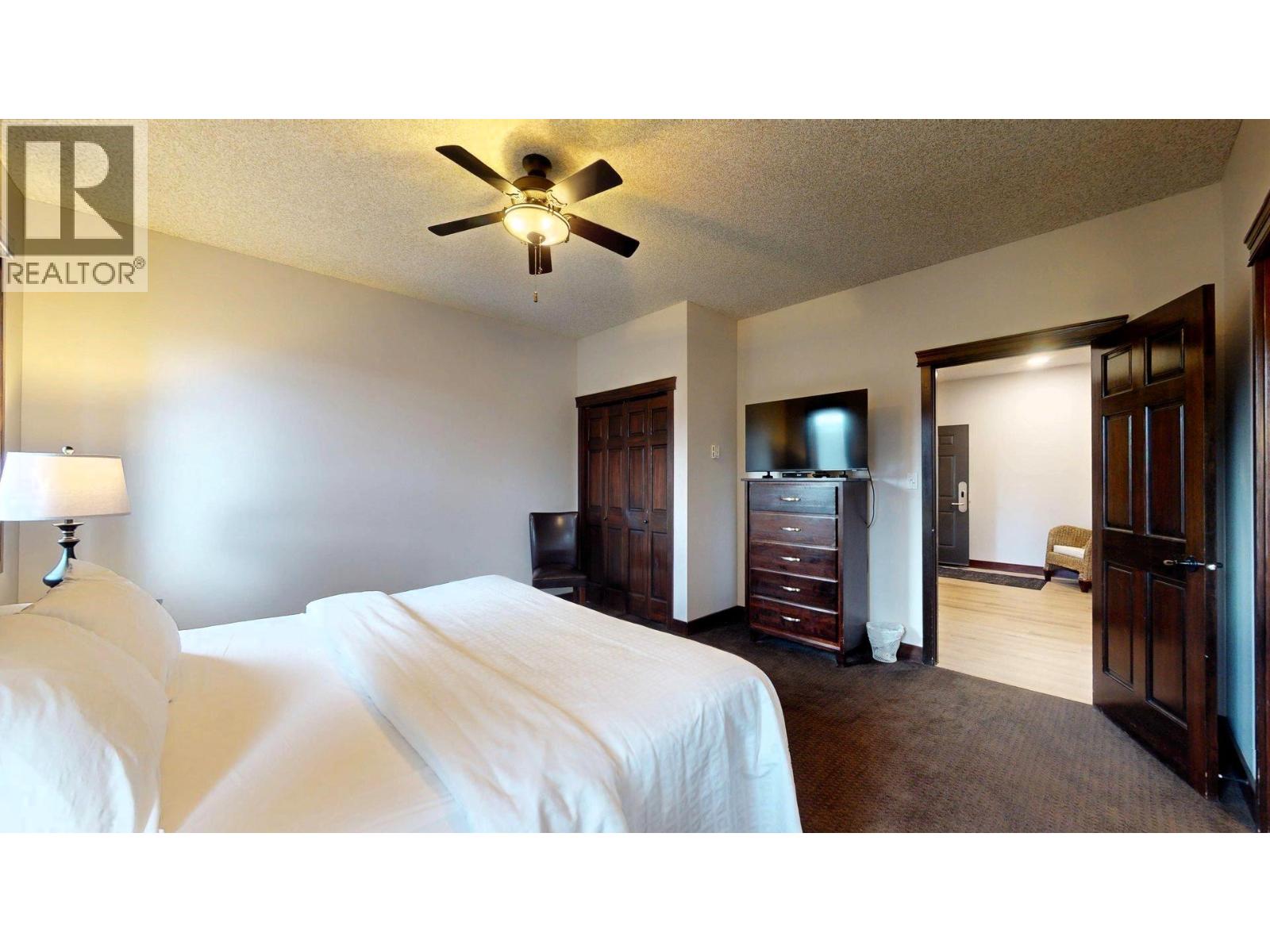 #534 M 500 BIGHORN Boulevard - 31