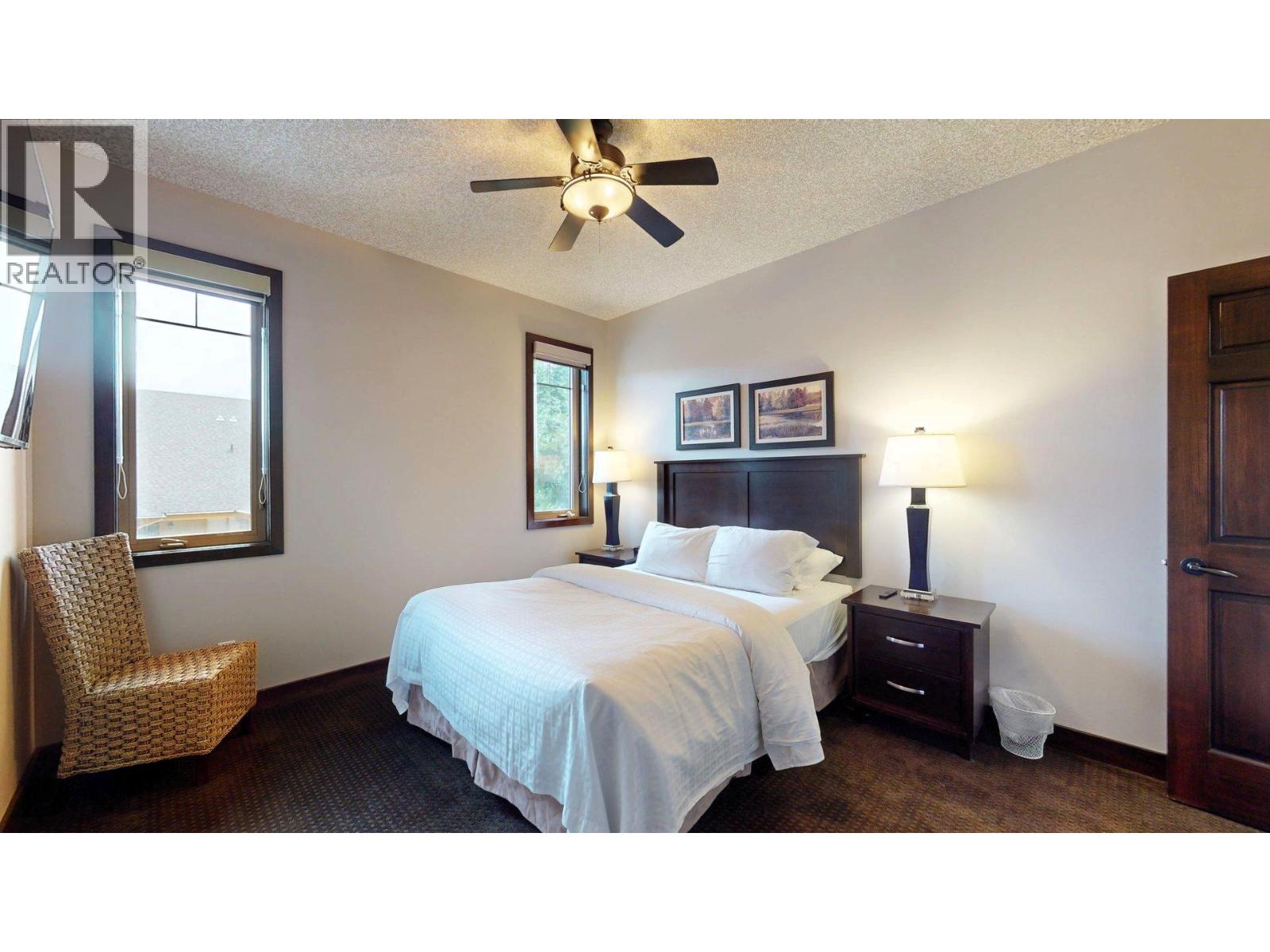 #534 M 500 BIGHORN Boulevard - 33