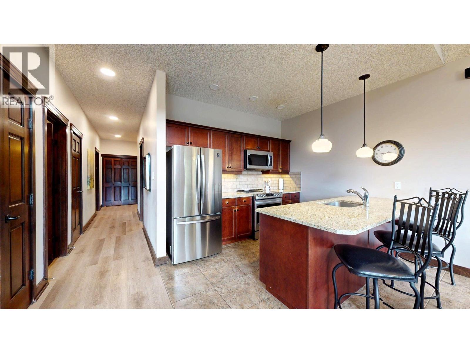 #534 M 500 BIGHORN Boulevard - 23