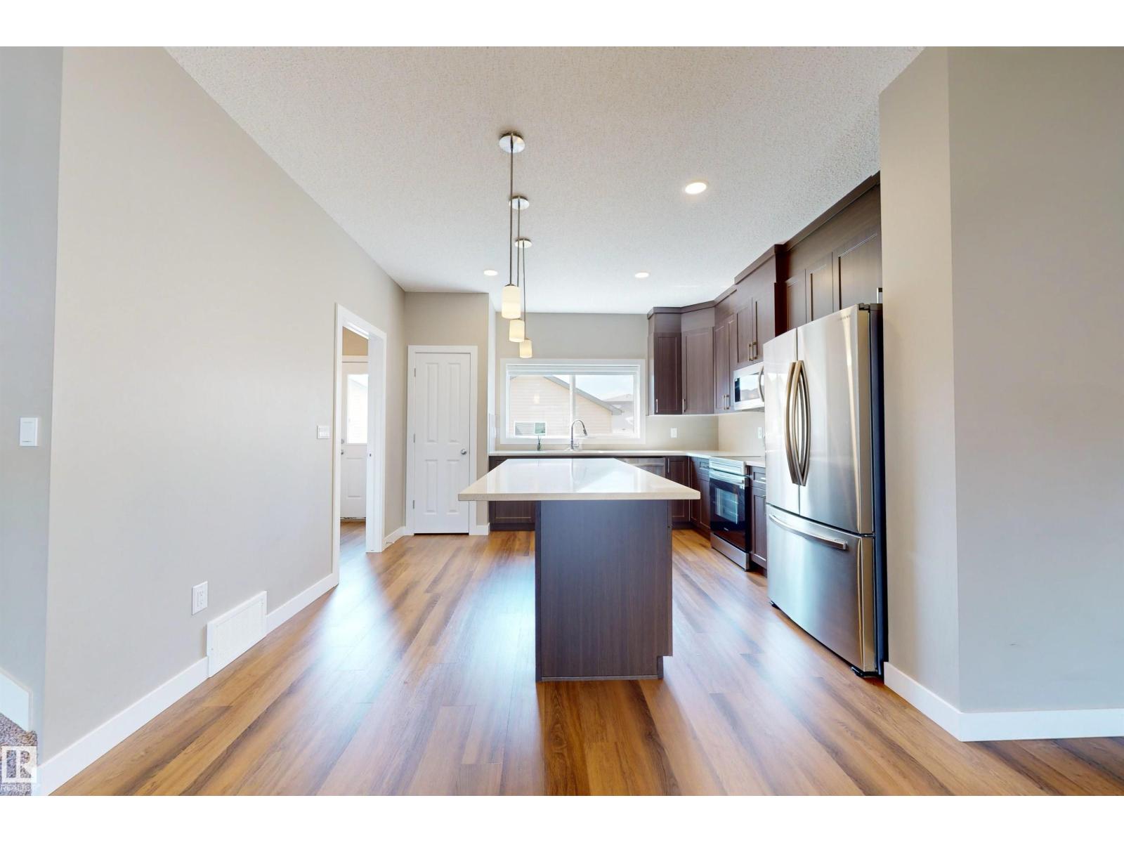 3704 2 ST NW - 14