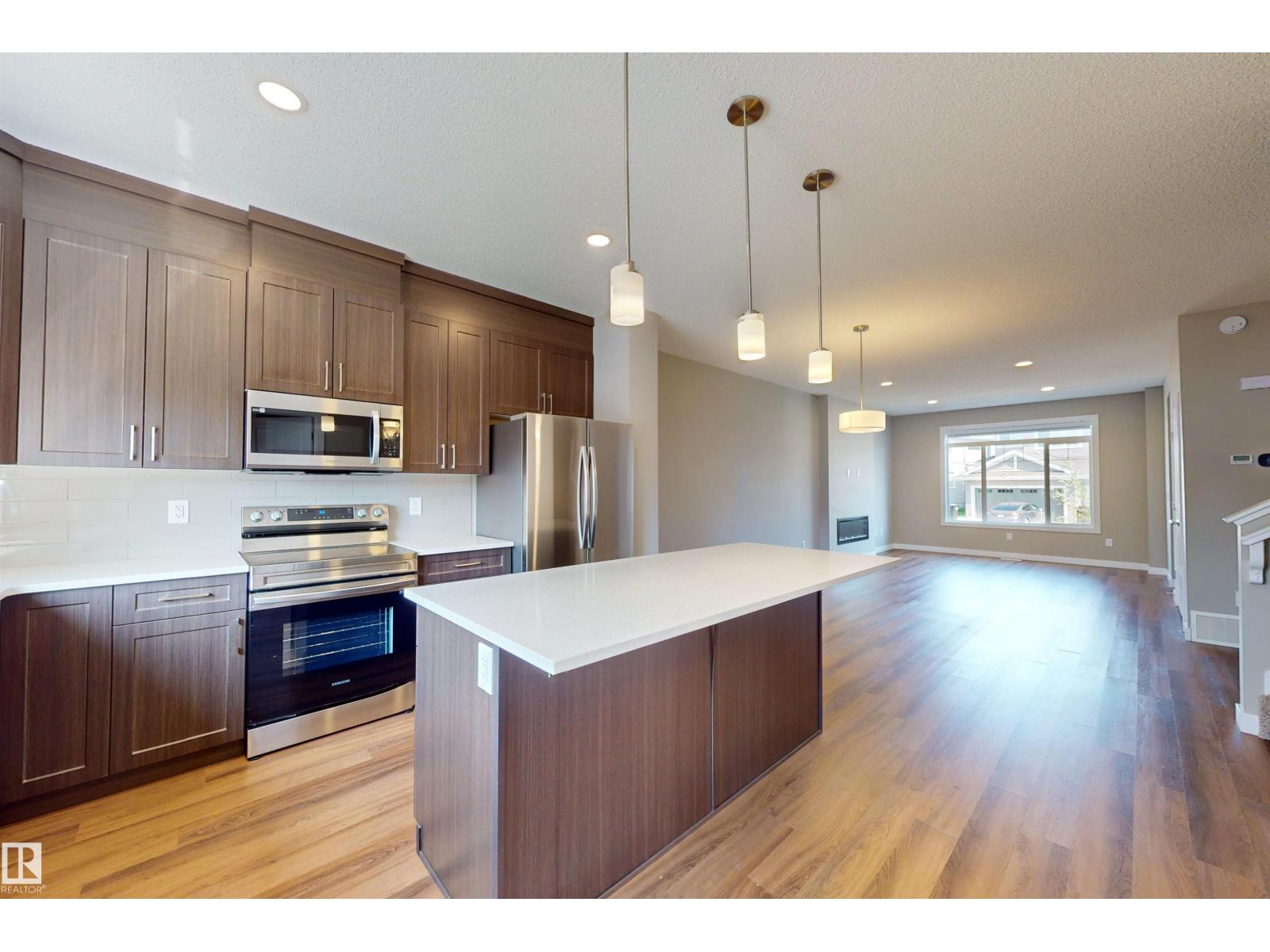 3704 2 ST NW - 17