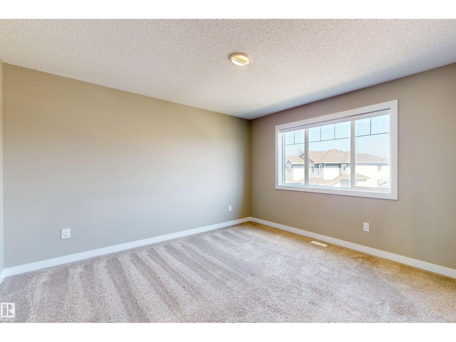 3704 2 ST NW - 23