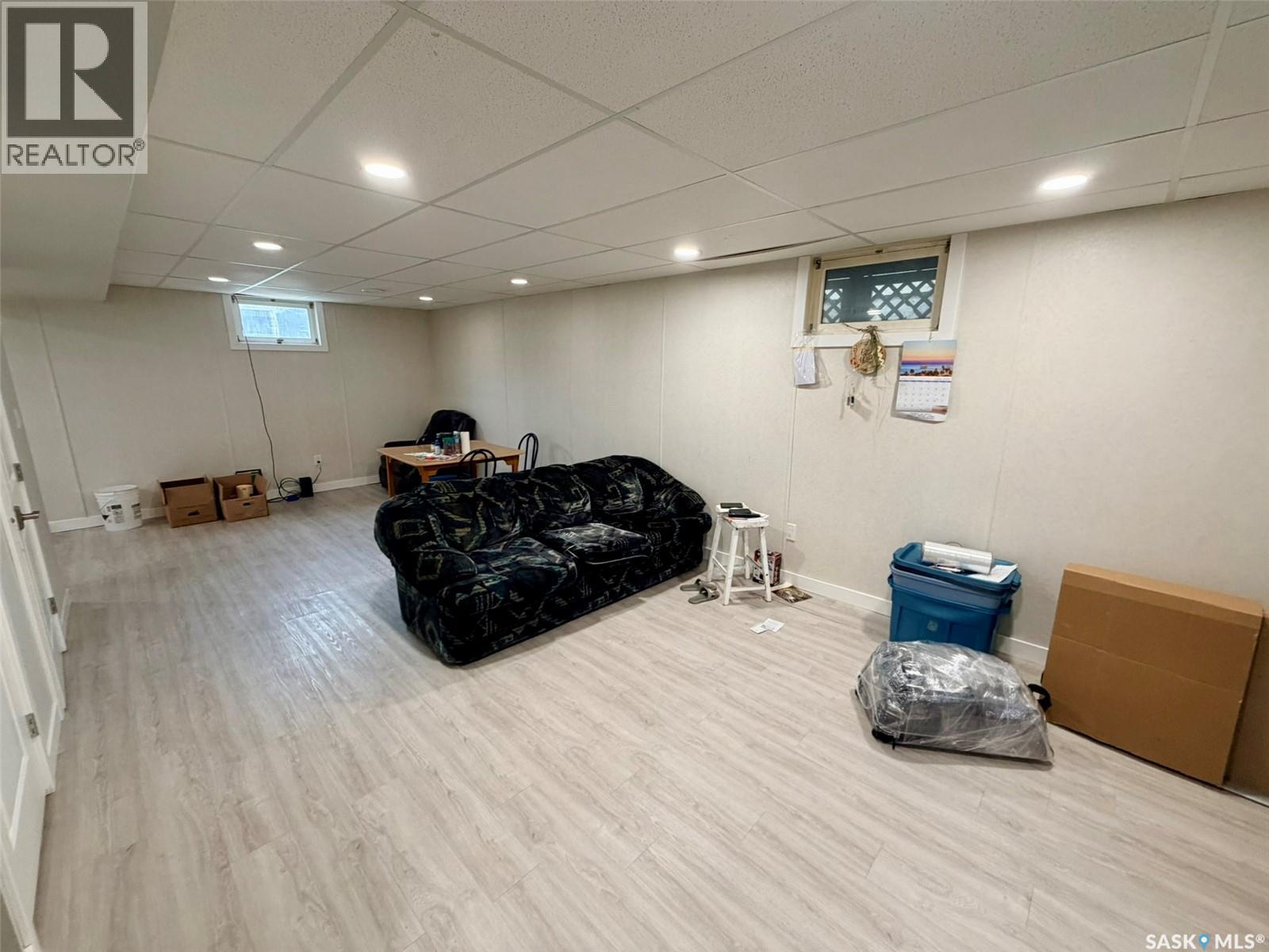 208 7th STREET E - 19