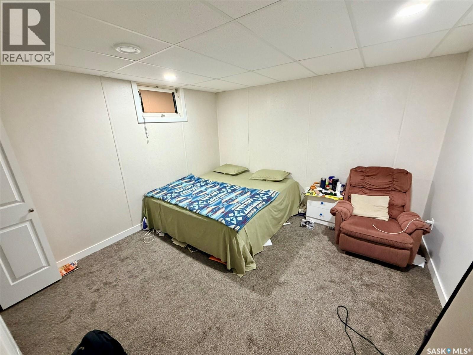 208 7th STREET E - 20