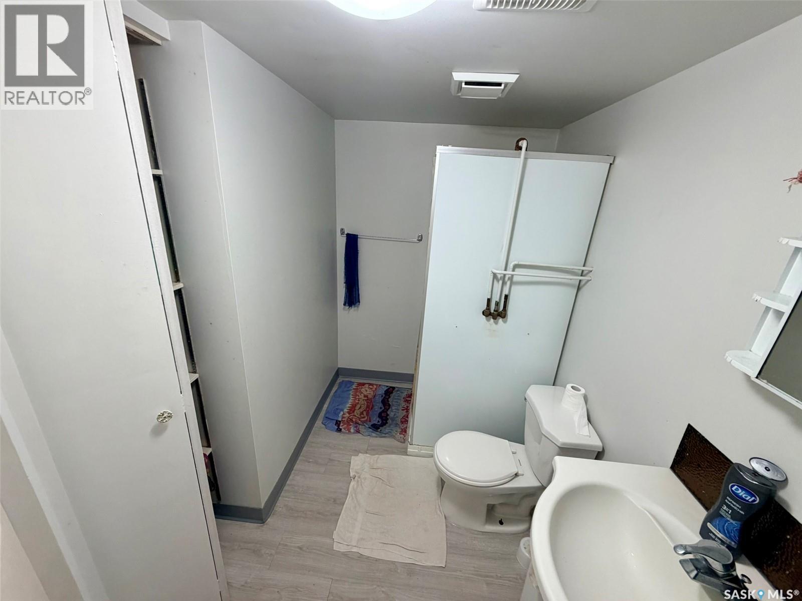 208 7th STREET E - 21