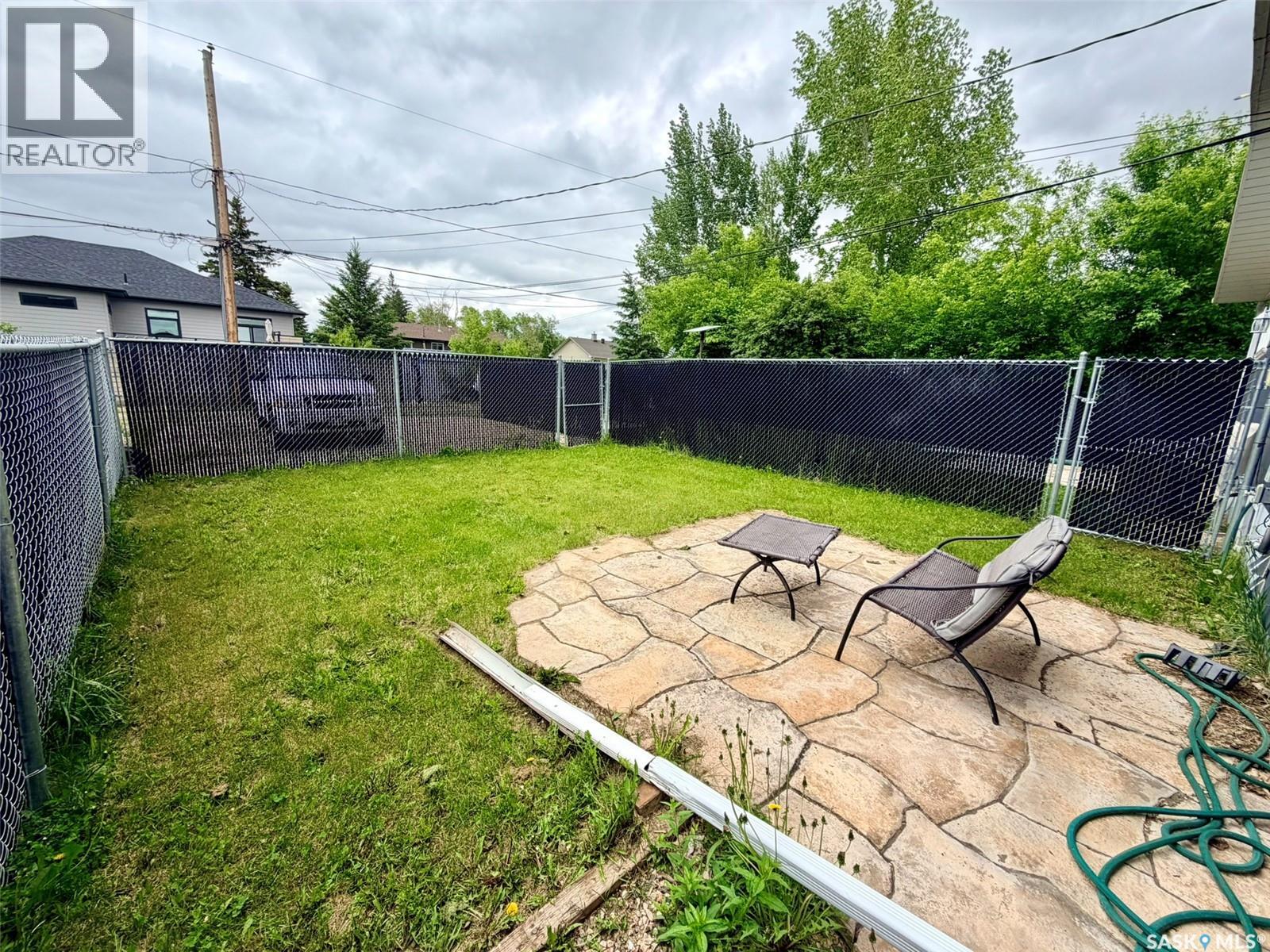 208 7th STREET E - 27