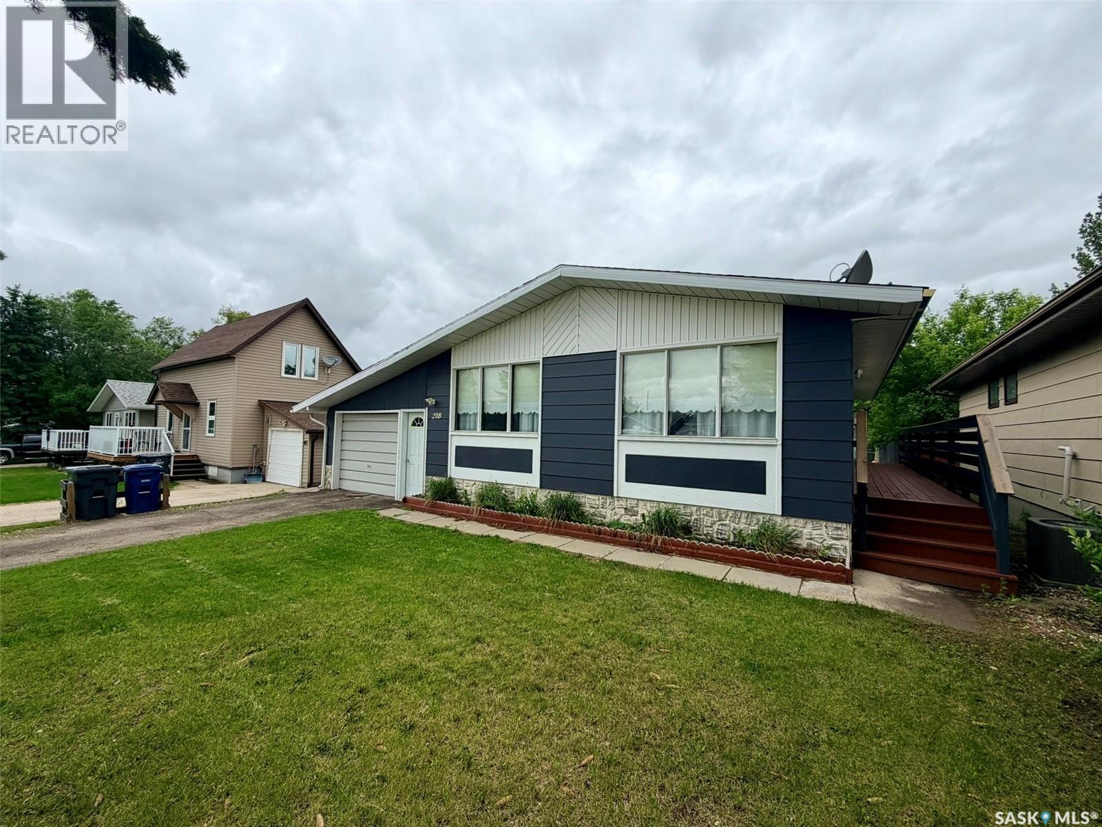 208 7th STREET E - 31