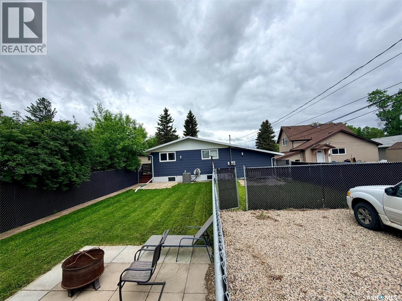 208 7th STREET E - 35