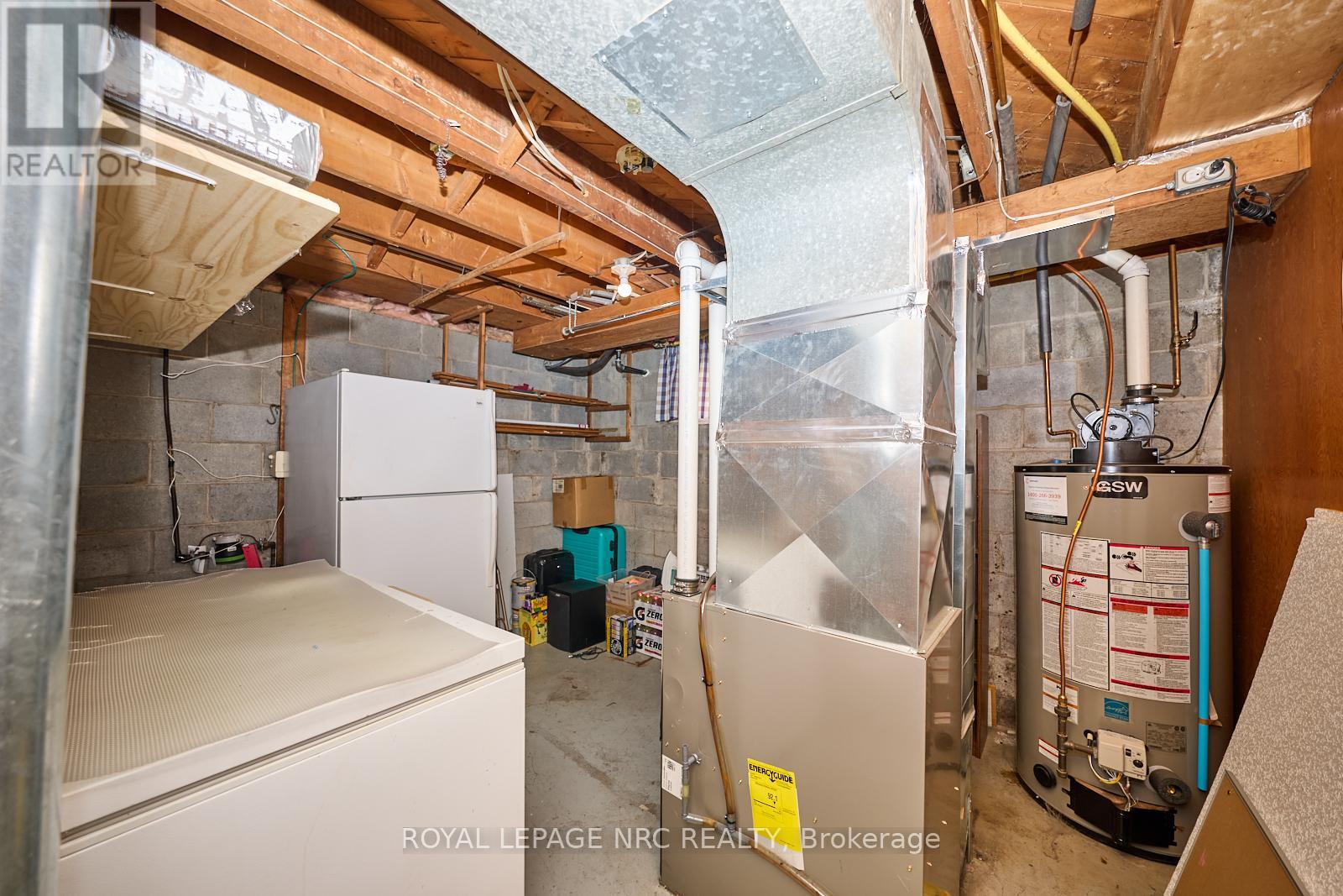 1 THORNDALE AVENUE - 28