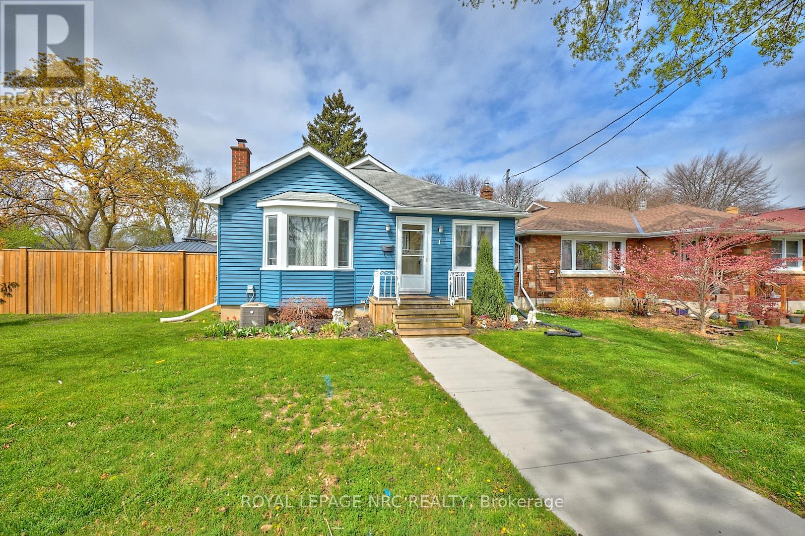 1 THORNDALE AVENUE - 45