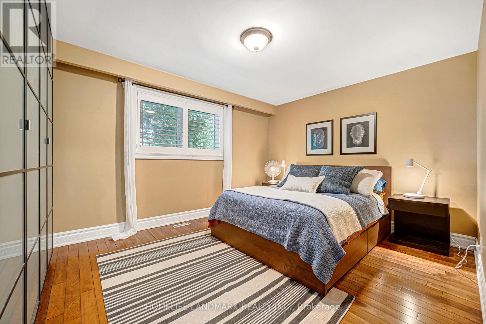 15 DENTON AVENUE - 18