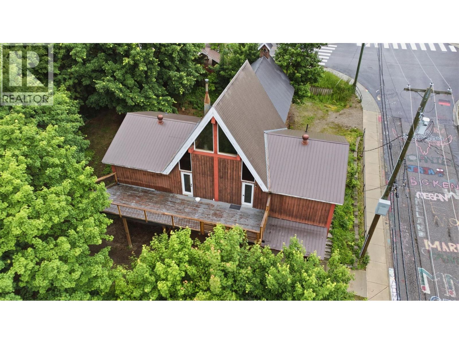 2193 Park Avenue - 1