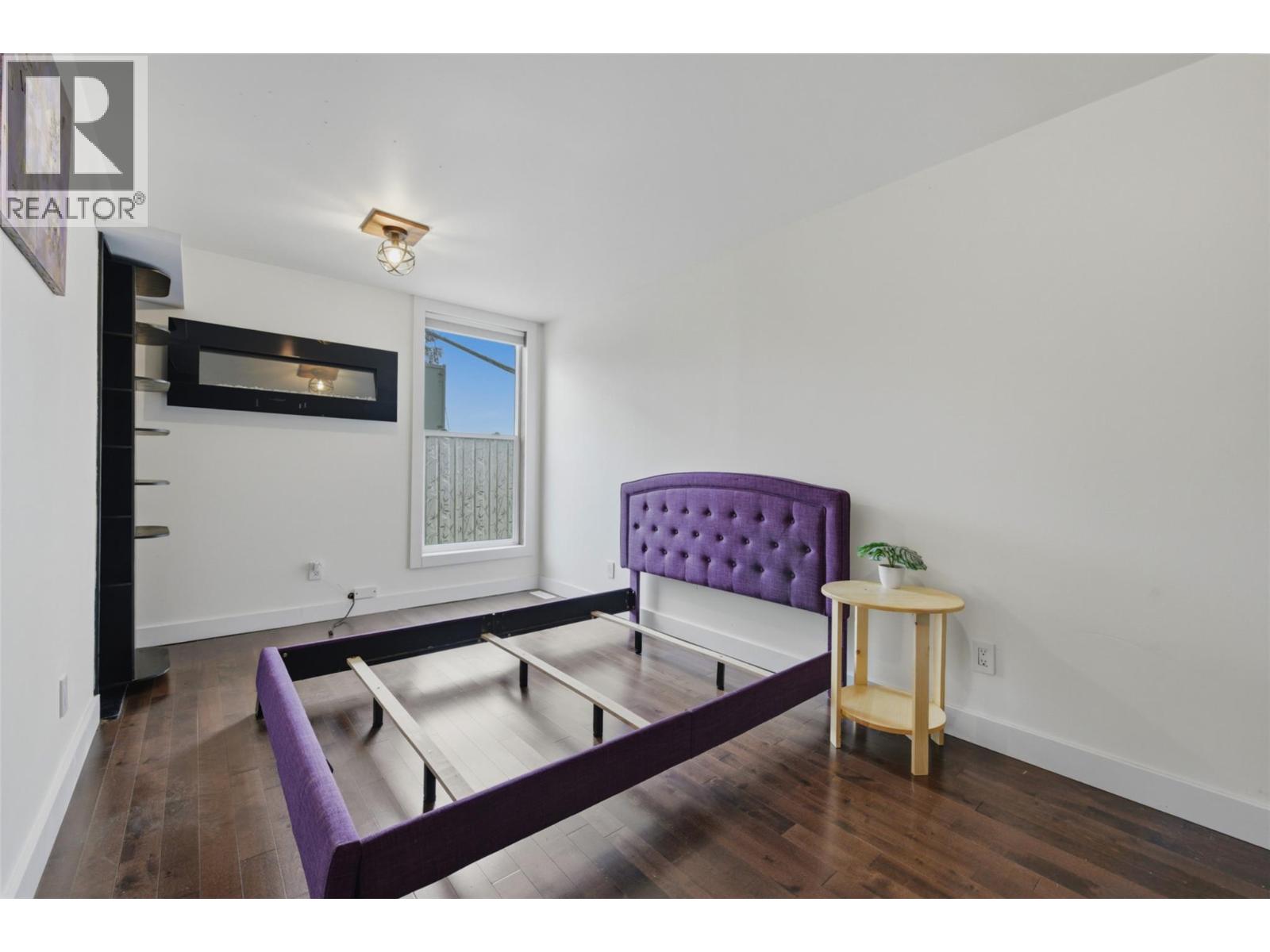 2193 Park Avenue - 17