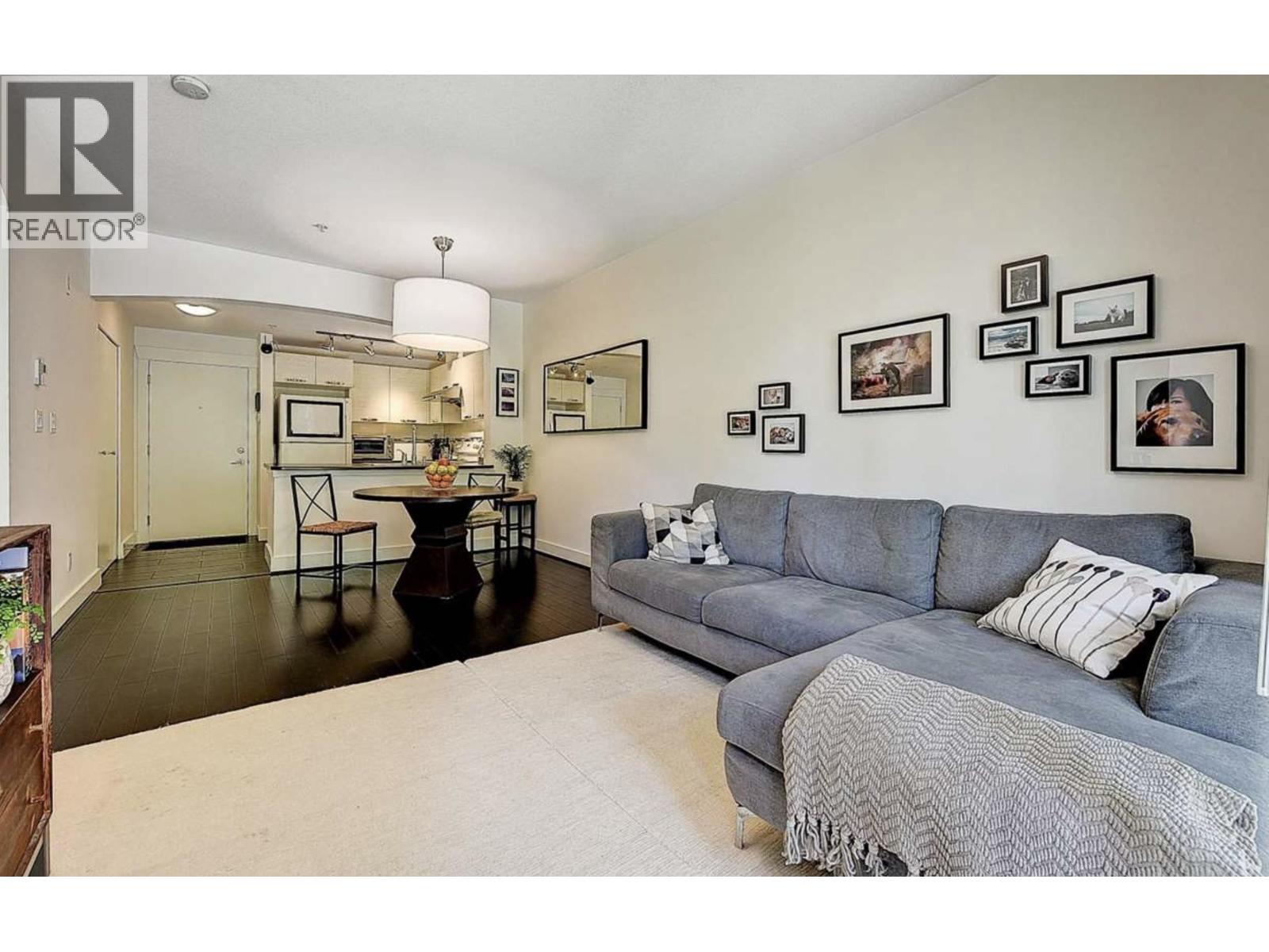 312 7478 BRYNEPARK WALK, Burnaby