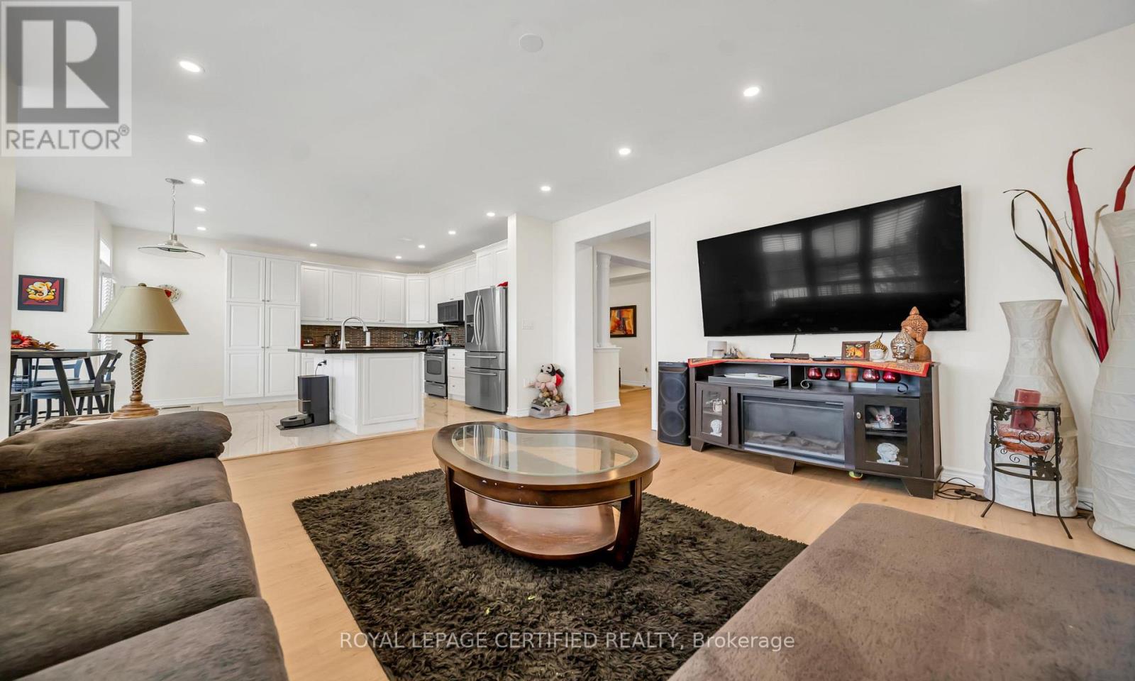 358 PRINGLE AVENUE - 11