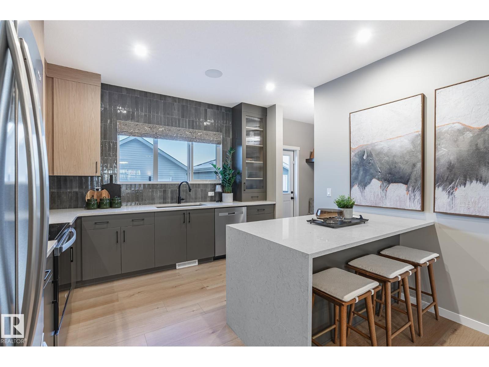 22388 88 AV NW - 1