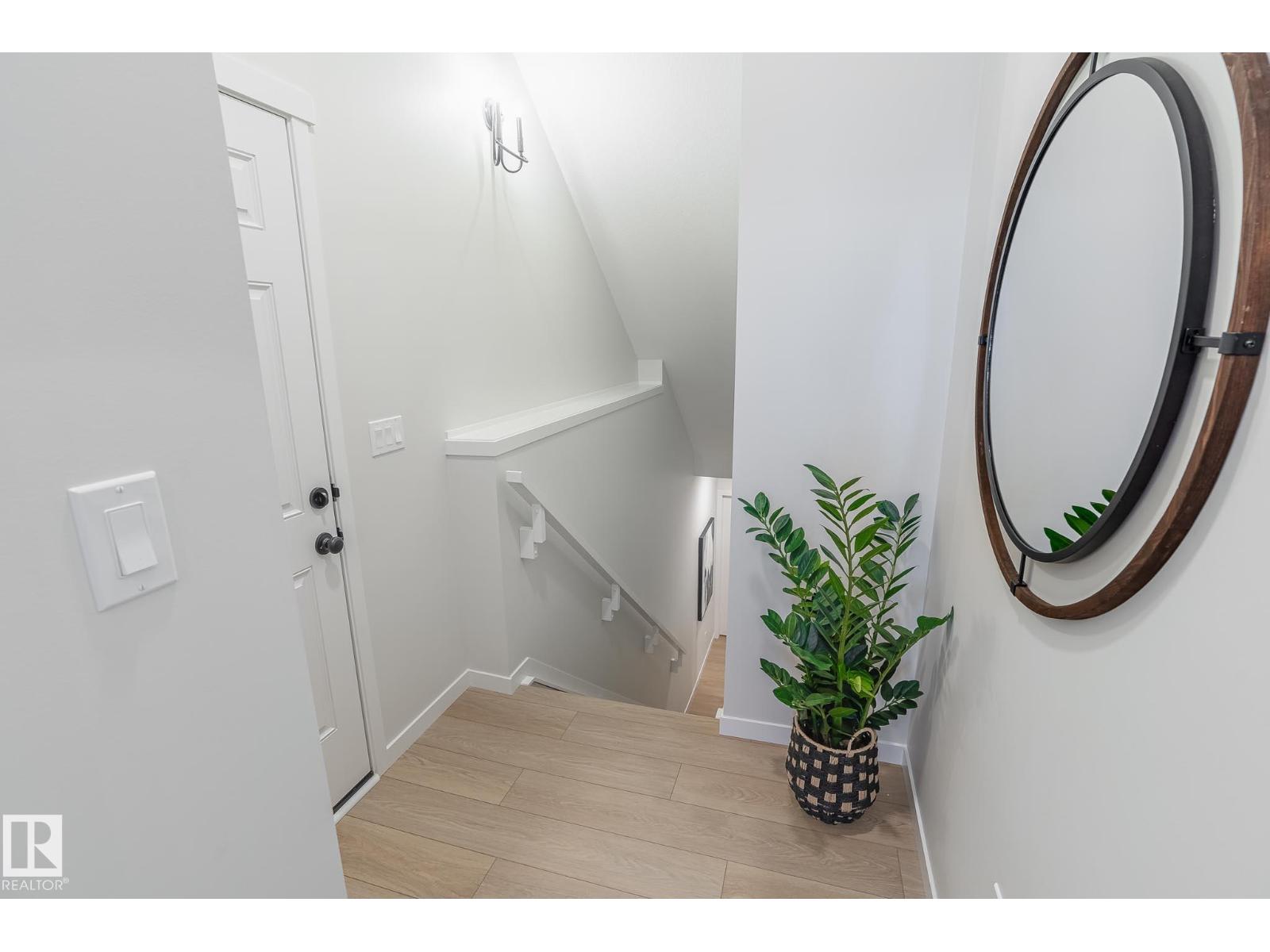 22388 88 AV NW - 40