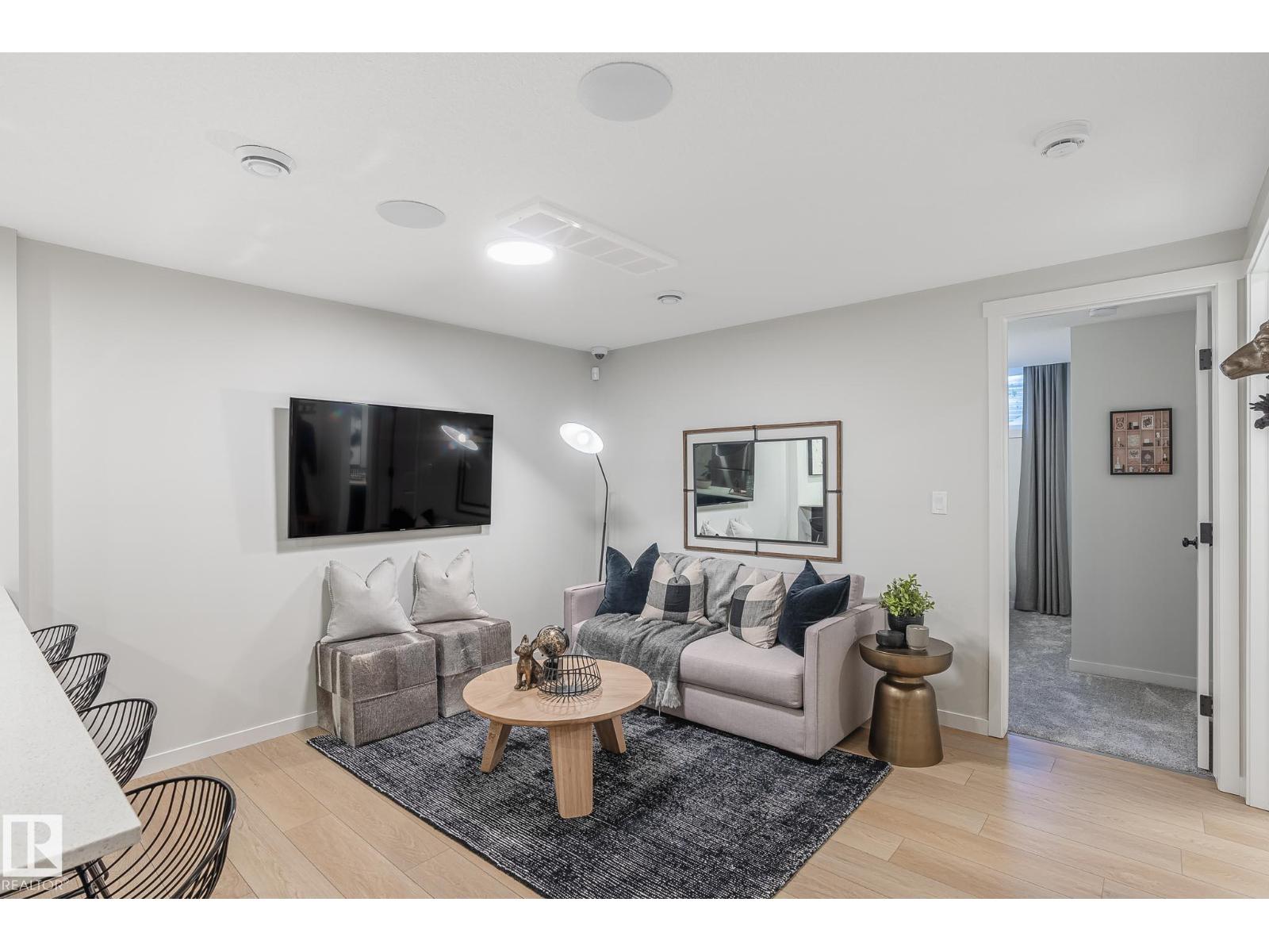 22388 88 AV NW — photo 46