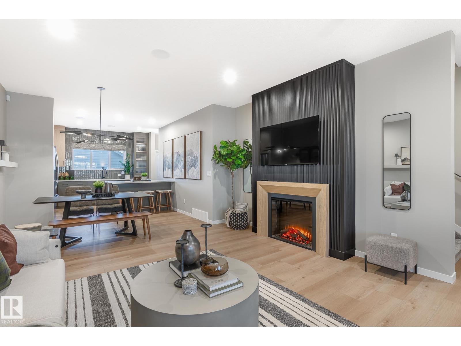 22388 88 AV NW — photo 8