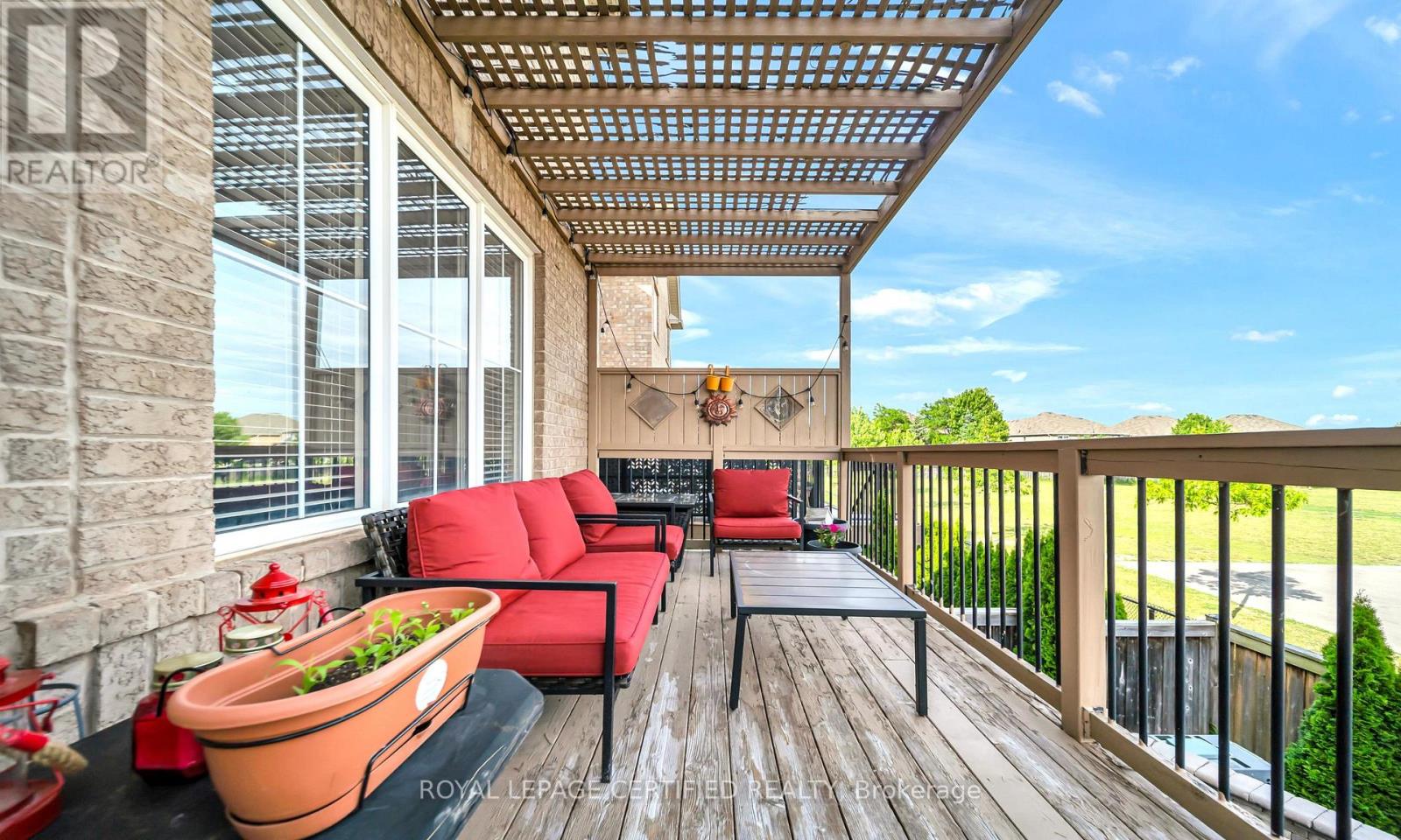 358 PRINGLE AVENUE - 42