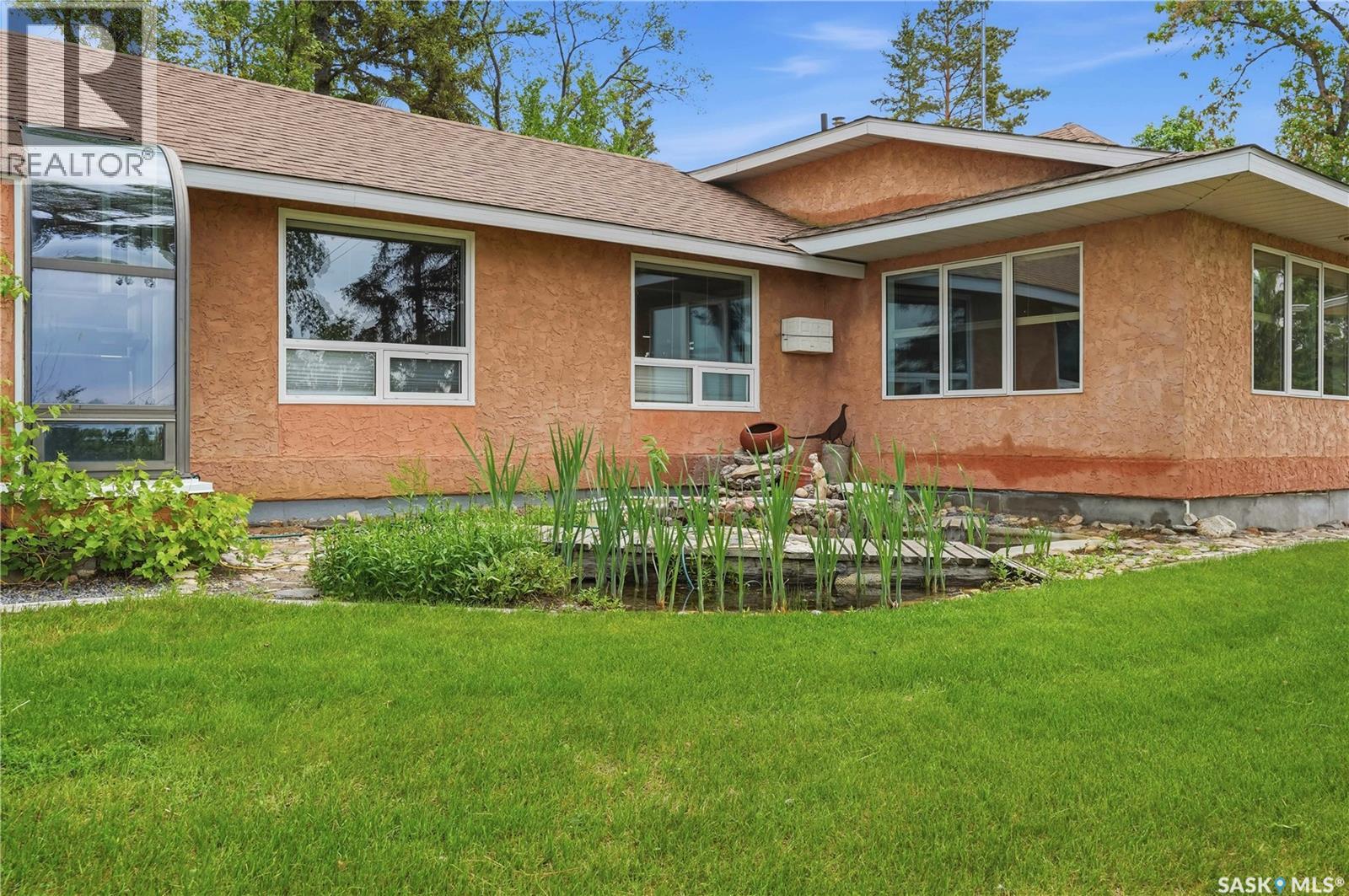 21 Pelican STREET W - 56
