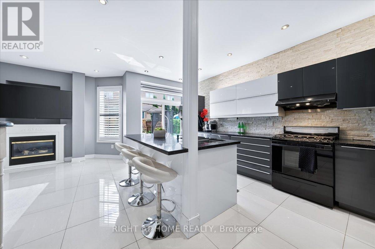 25 LONGWOOD AVENUE - 6