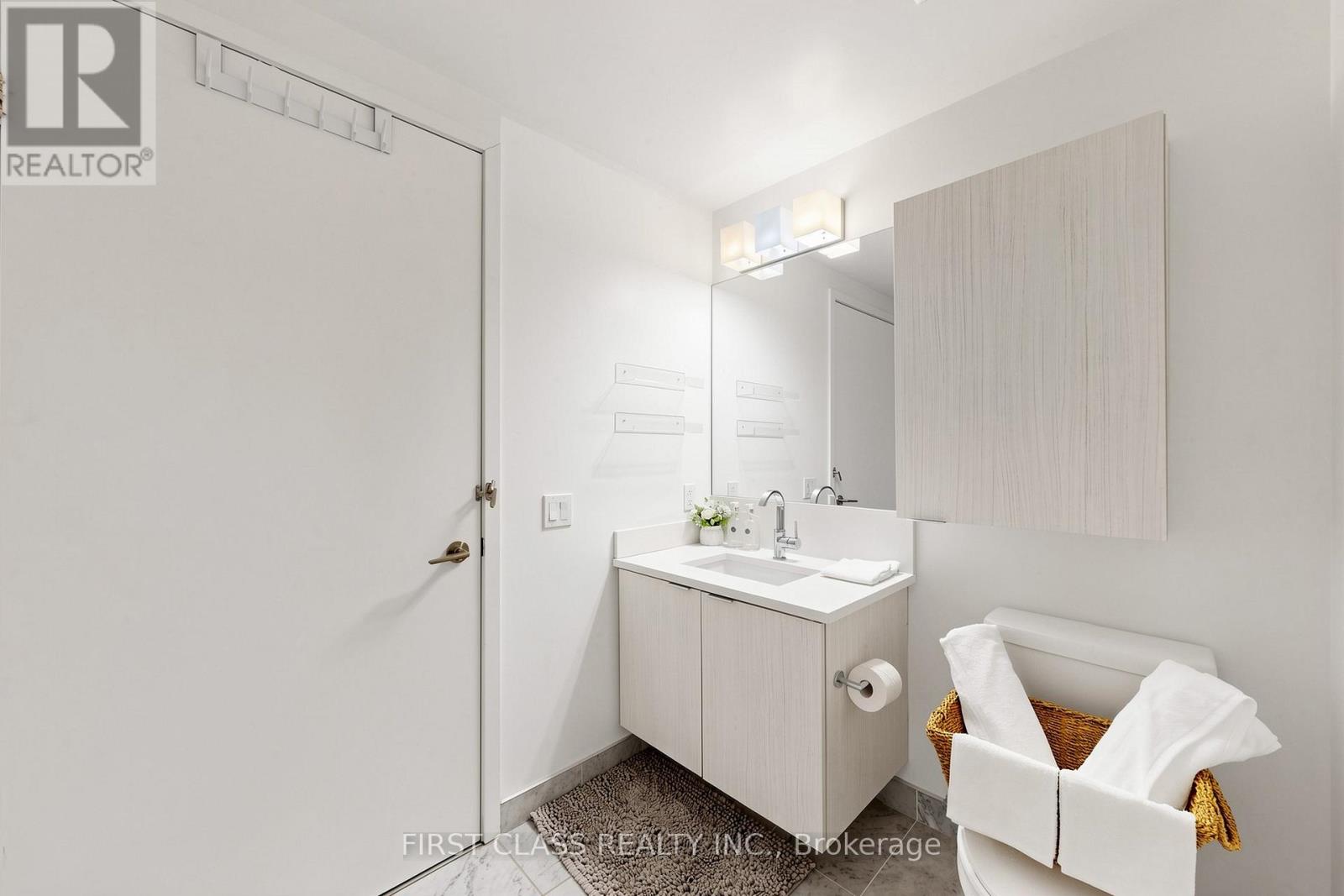#635 38 IANNUZZI STREET - 19