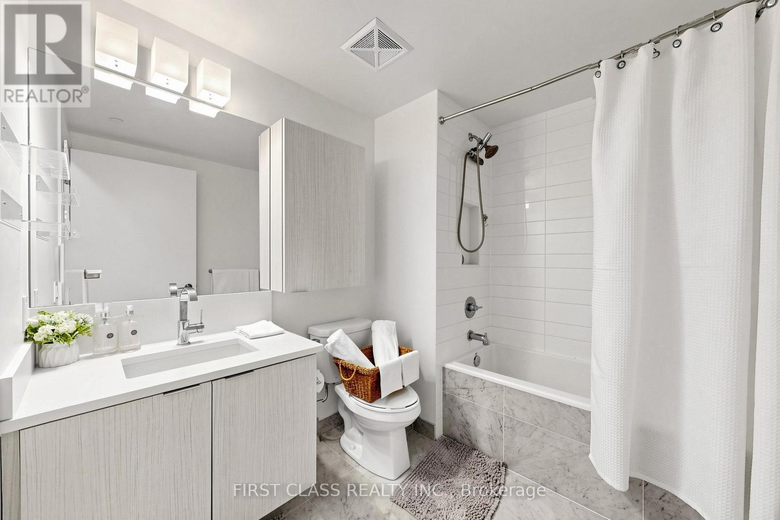 #635 38 IANNUZZI STREET - 18